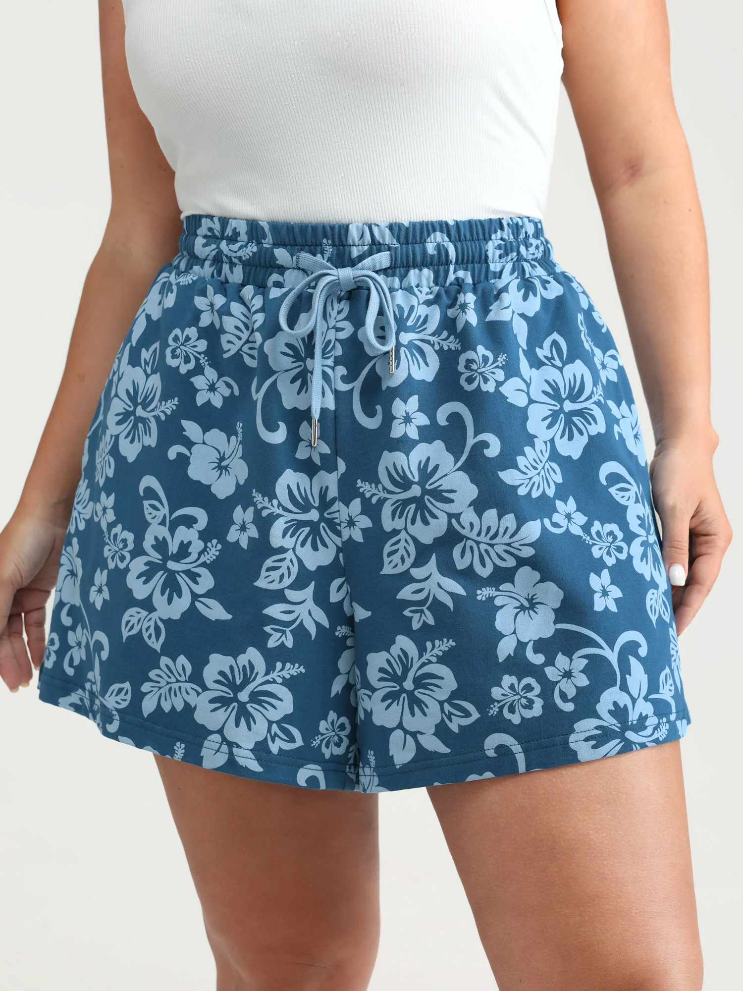 Pure Cotton Beach Floral Print Shorts - Image 2