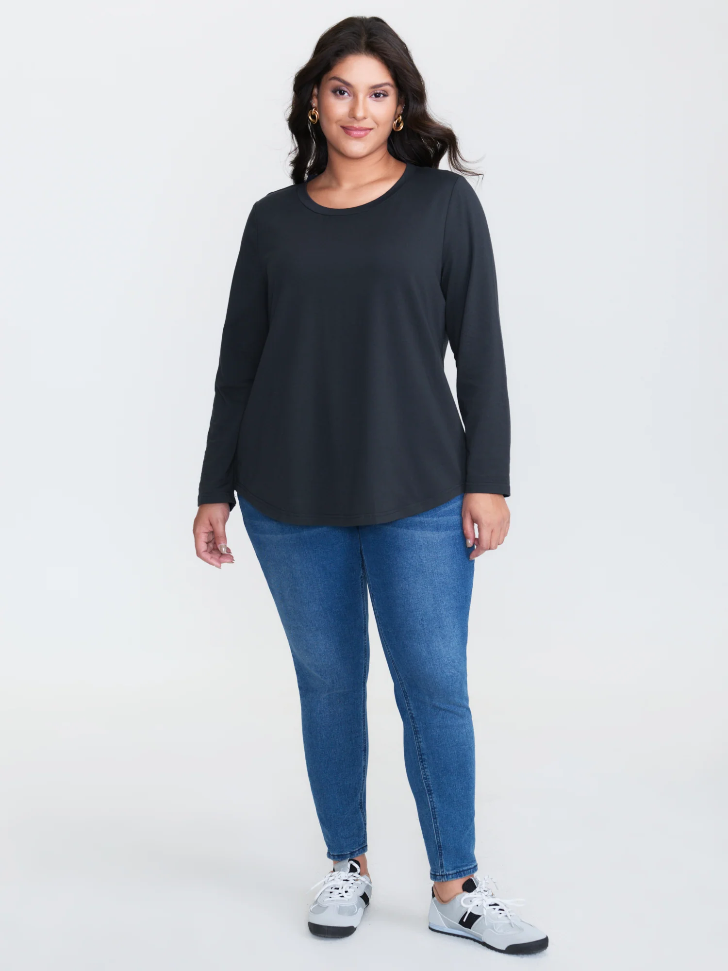 Pure Cotton Curvy Hem Plain T-Shirt - Image 3