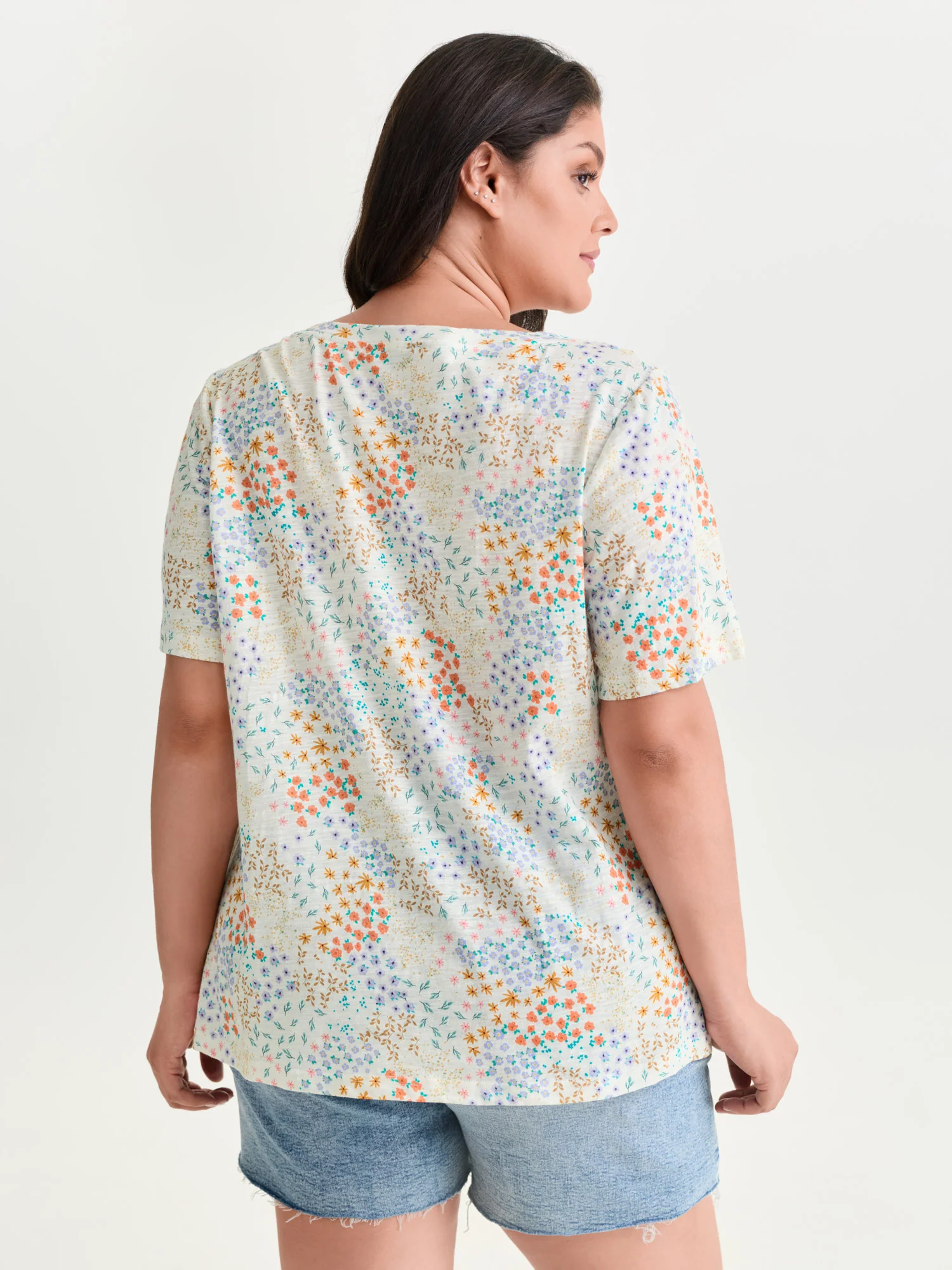 Pure Cotton Dense Floral Print T-Shirt - Image 12