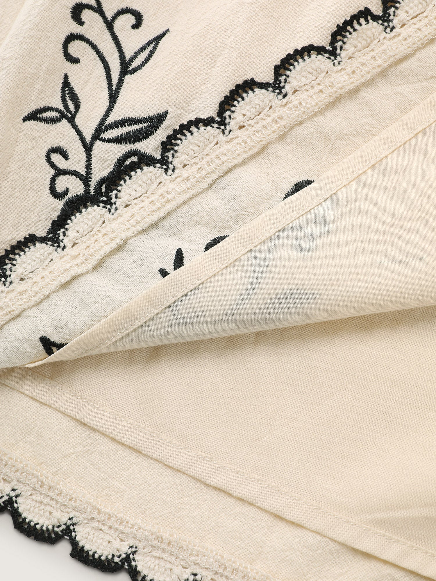 Pure Cotton Embroidered Hem Drawstring Shorts - Image 7