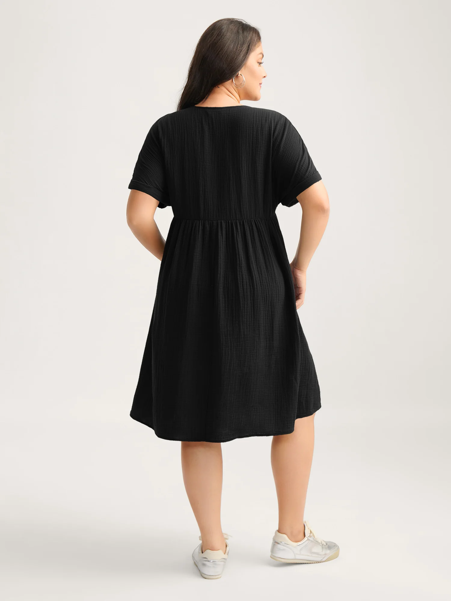 Pure Cotton Lace V-Neck Solid Mini Dress - Image 11