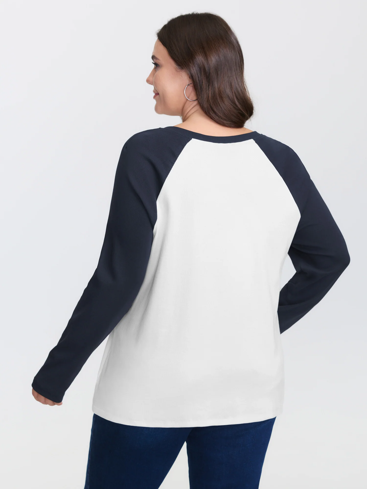 Pure Cotton Ribbed Color Contrast T-Shirt - Image 5