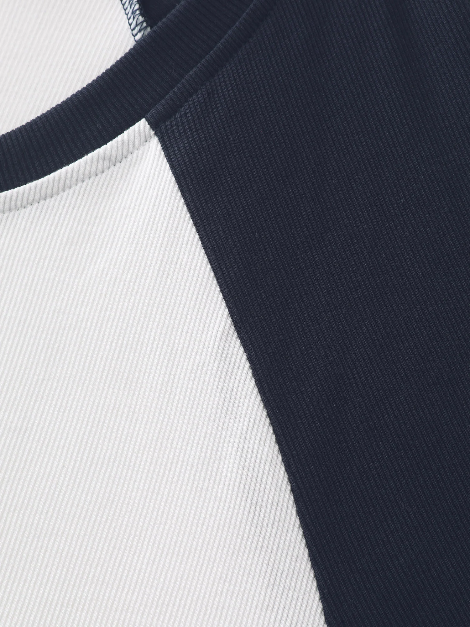 Pure Cotton Ribbed Color Contrast T-Shirt - Image 7