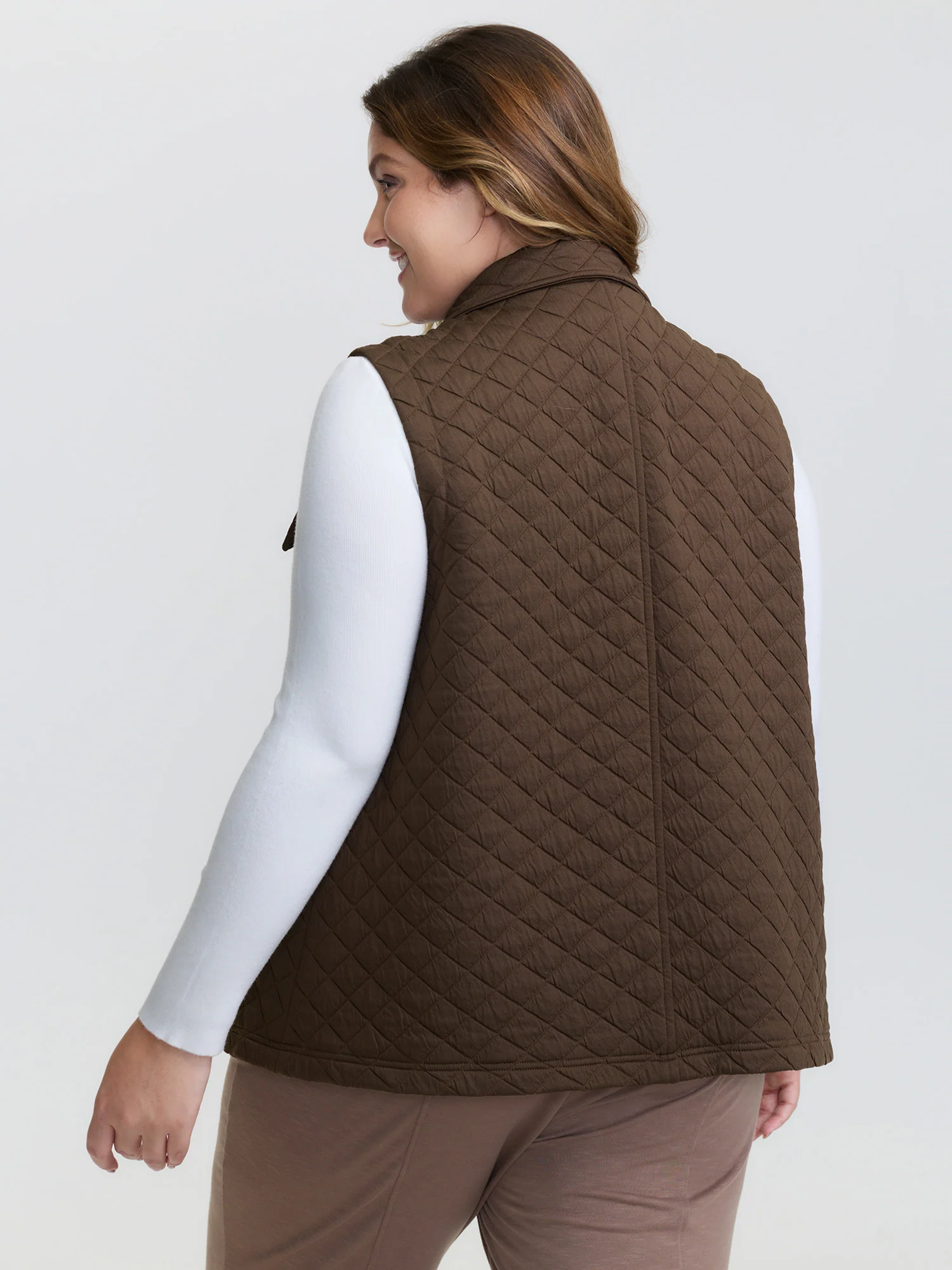 Quilted Chest Pockets Button Vest - Image 6