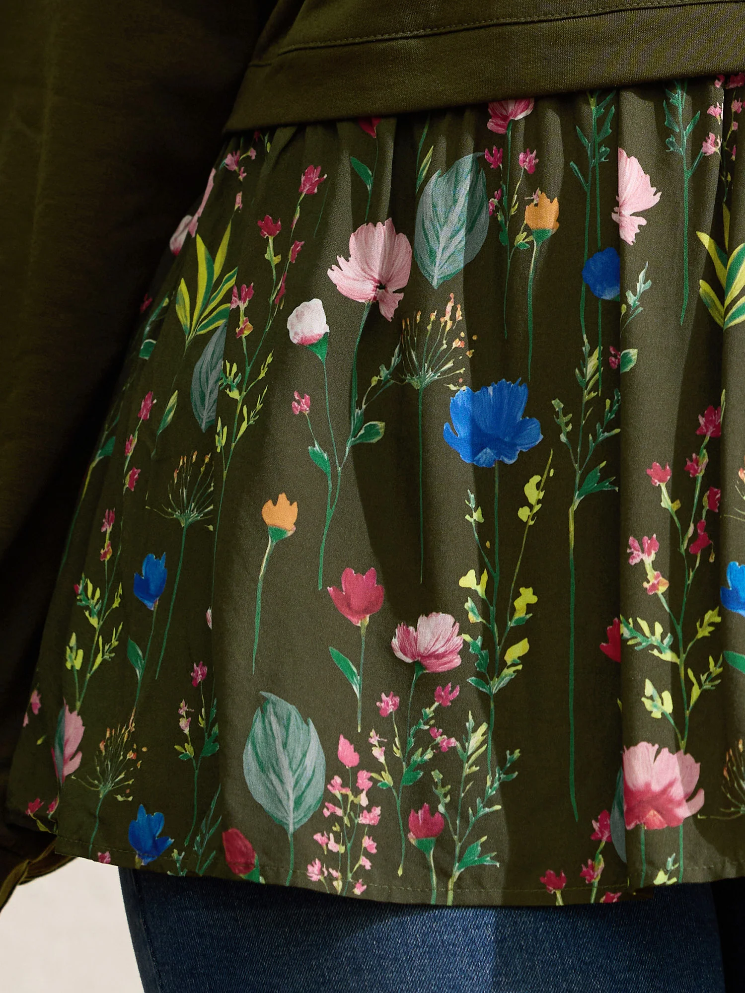 Rayon Floral Print Contrast Sweatshirt - Image 3
