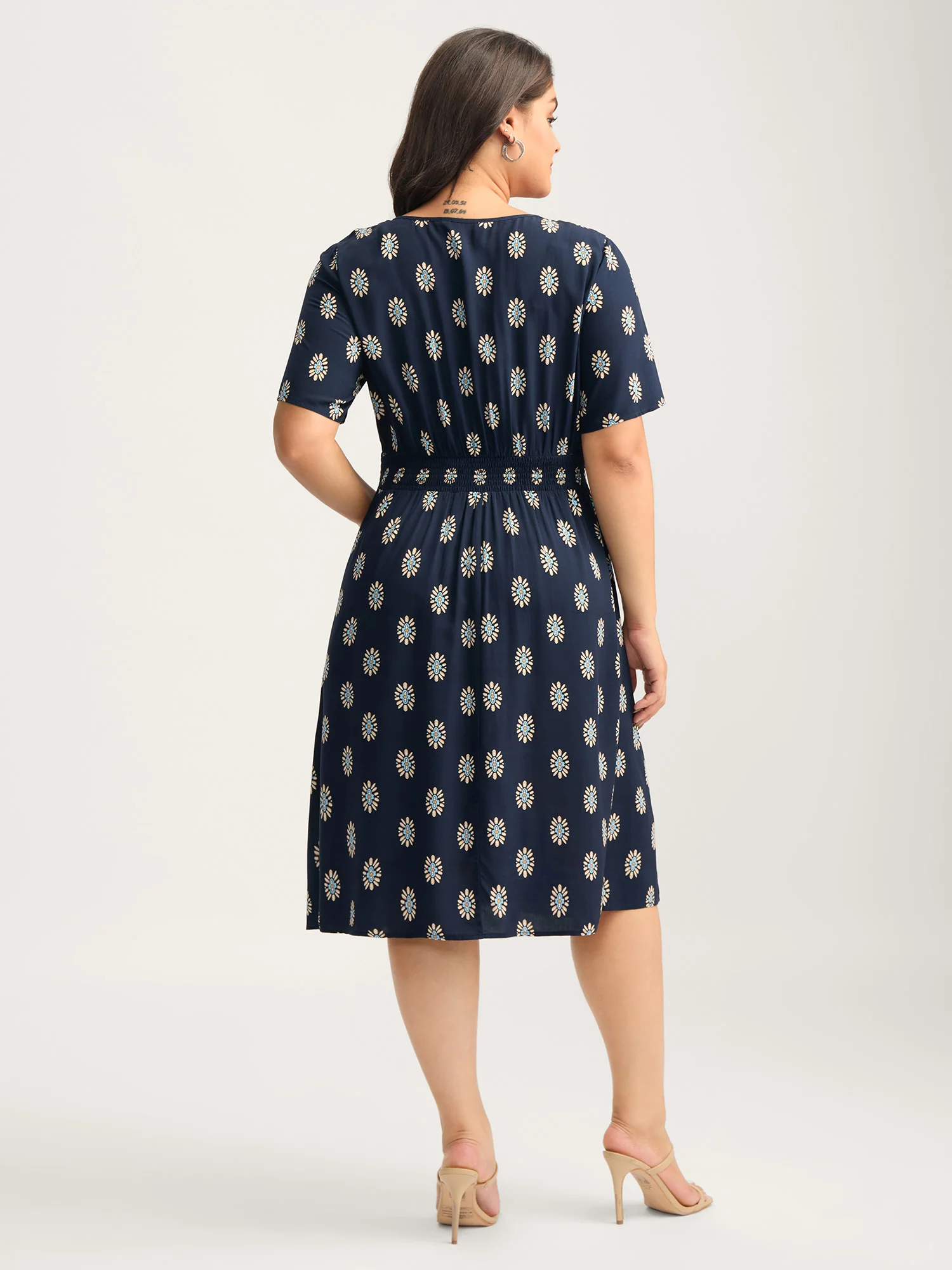 Rayon Geometric Floral Print Shirred Midi Dress - Image 4