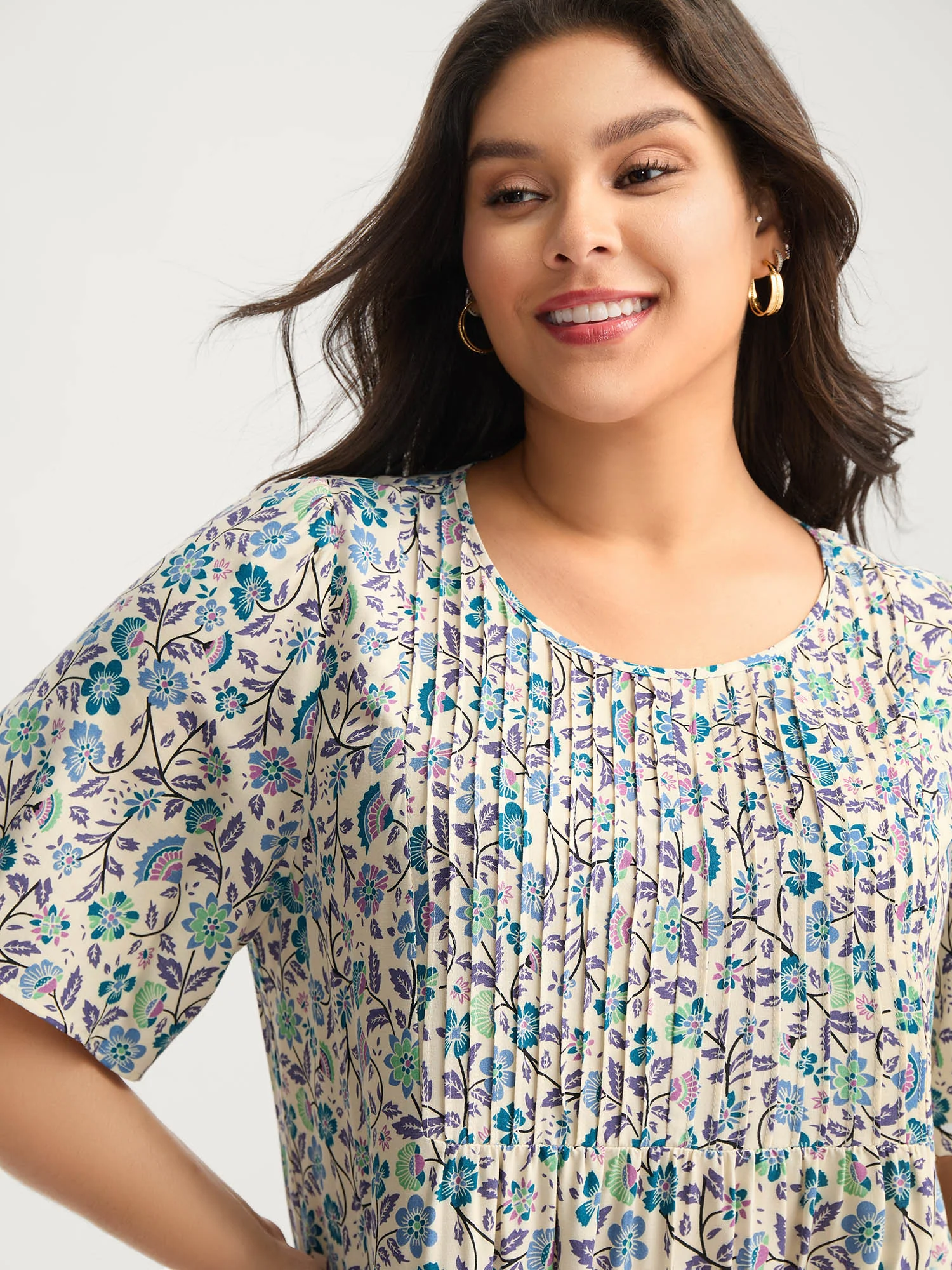 Rayon Pleated Floral Print Blouse - Image 2