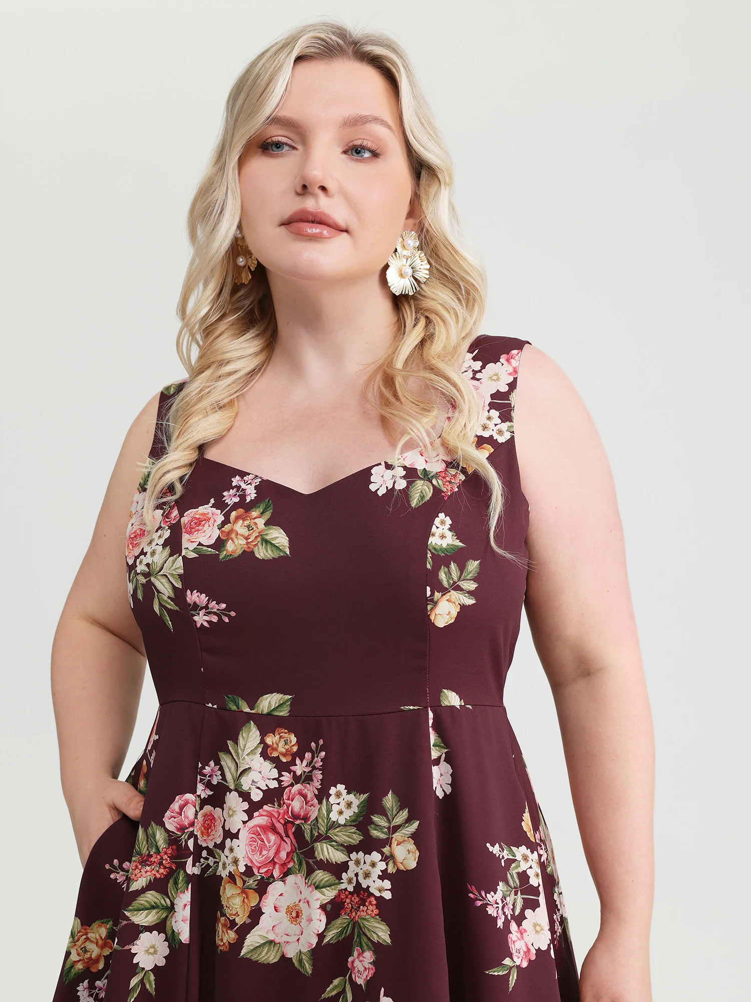 Retro Floral Print Fit And Flare Midi Dress - Image 2