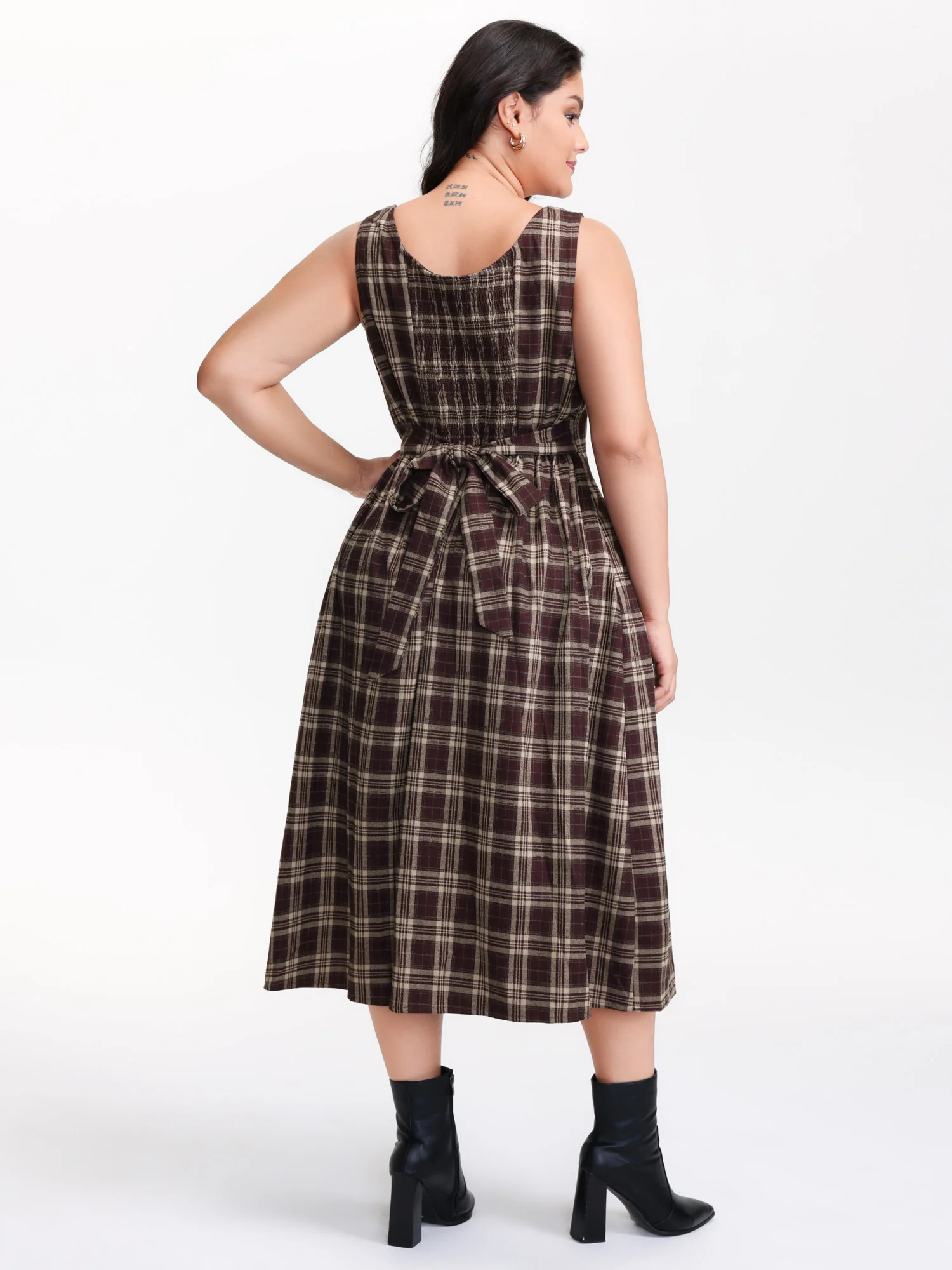 Retro Plaid Drop Waist Tie Midi Dress - Image 4