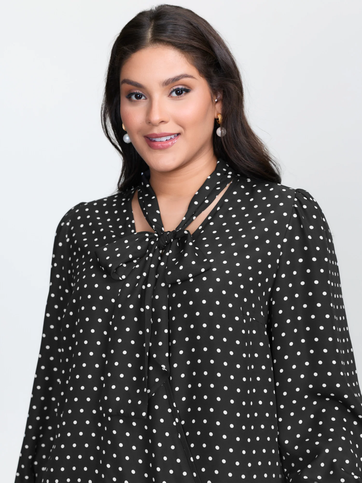 Retro Polka Dots Ribbon Neckline Blouse - Image 2