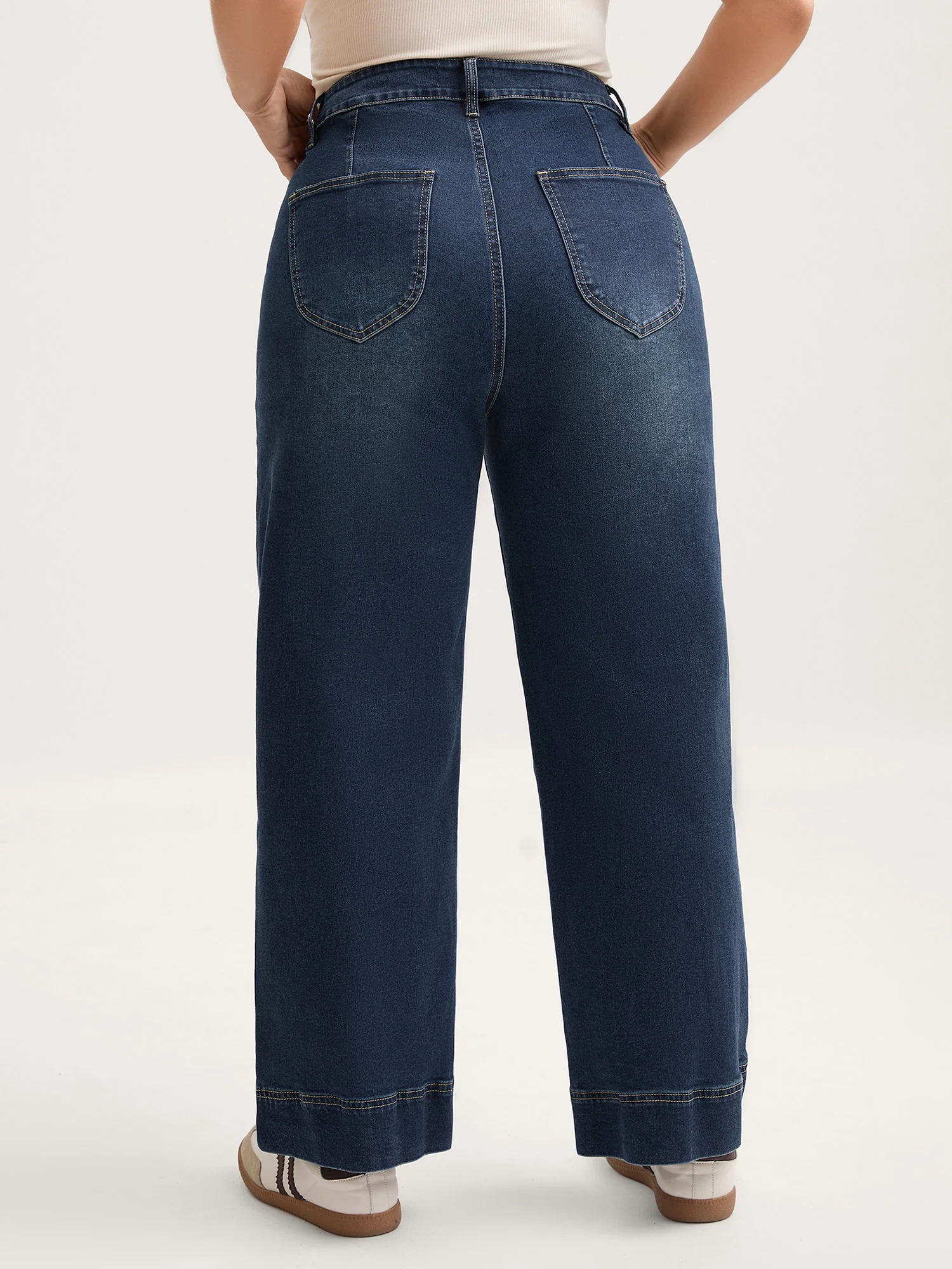 Pull-On High Waist Wide-Leg Jeans - Image 5