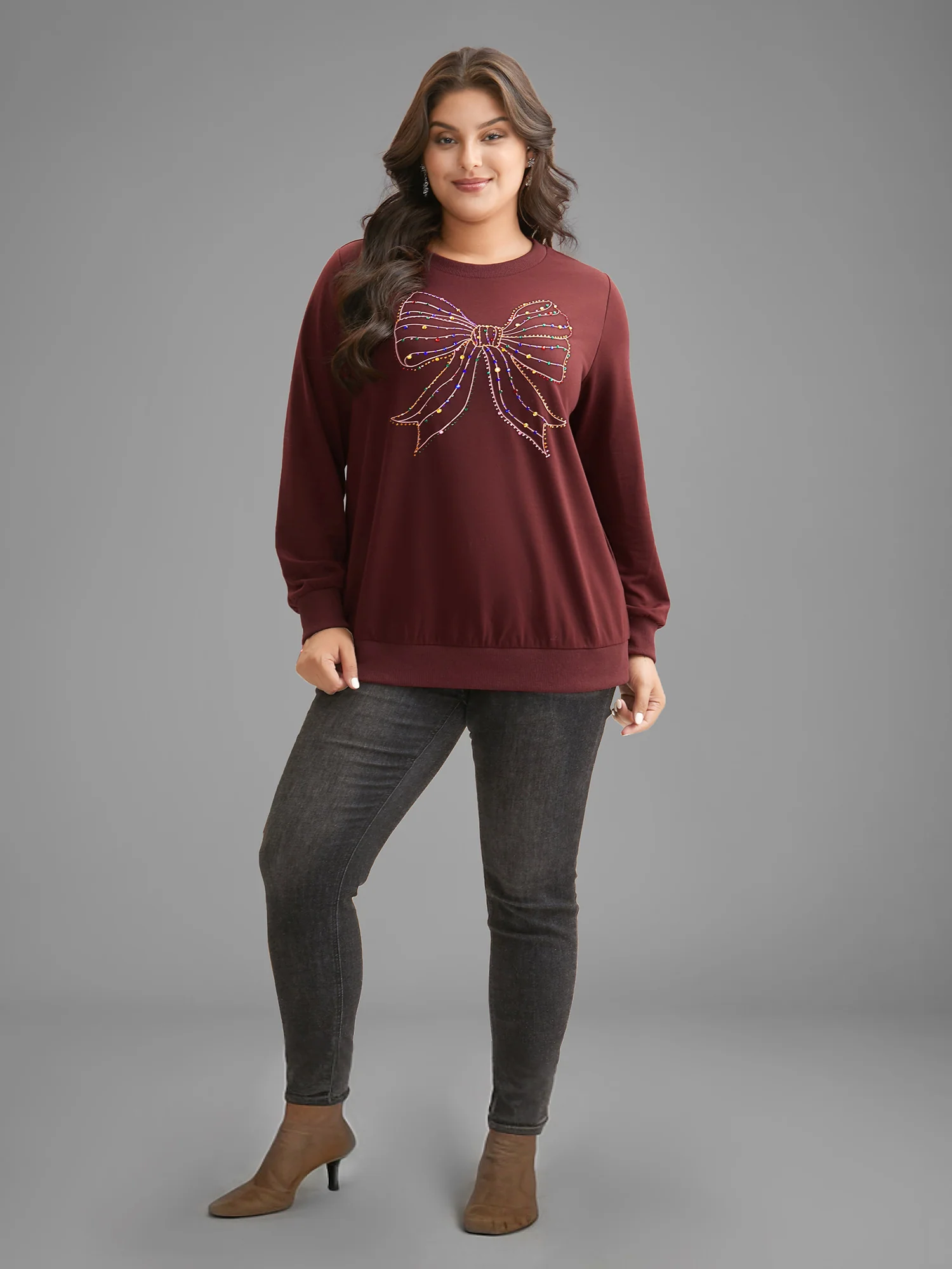 Rhinestone Embellished Bow Straight-Fit Sweatshirt - Image 2