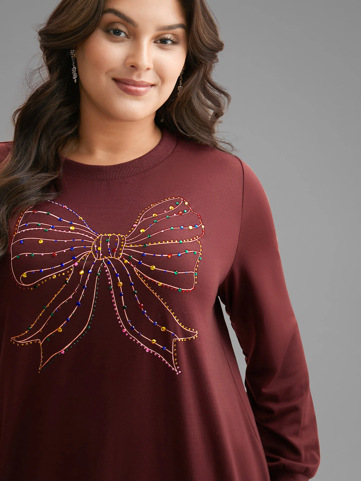Rhinestone Embellished Bow Straight-Fit Sweatshirt - Image 3