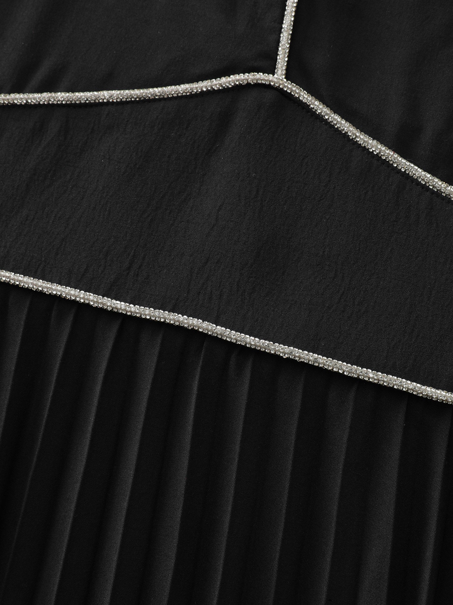 Rhinestone Trim Stitch Plicated Detail Midi Dress - Image 5
