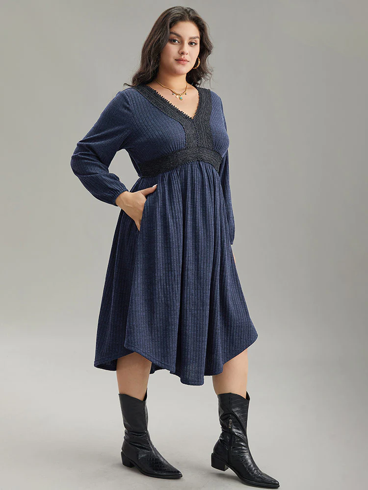 Rib Knit Lace Panel Contrast Pocket Dress - Image 2