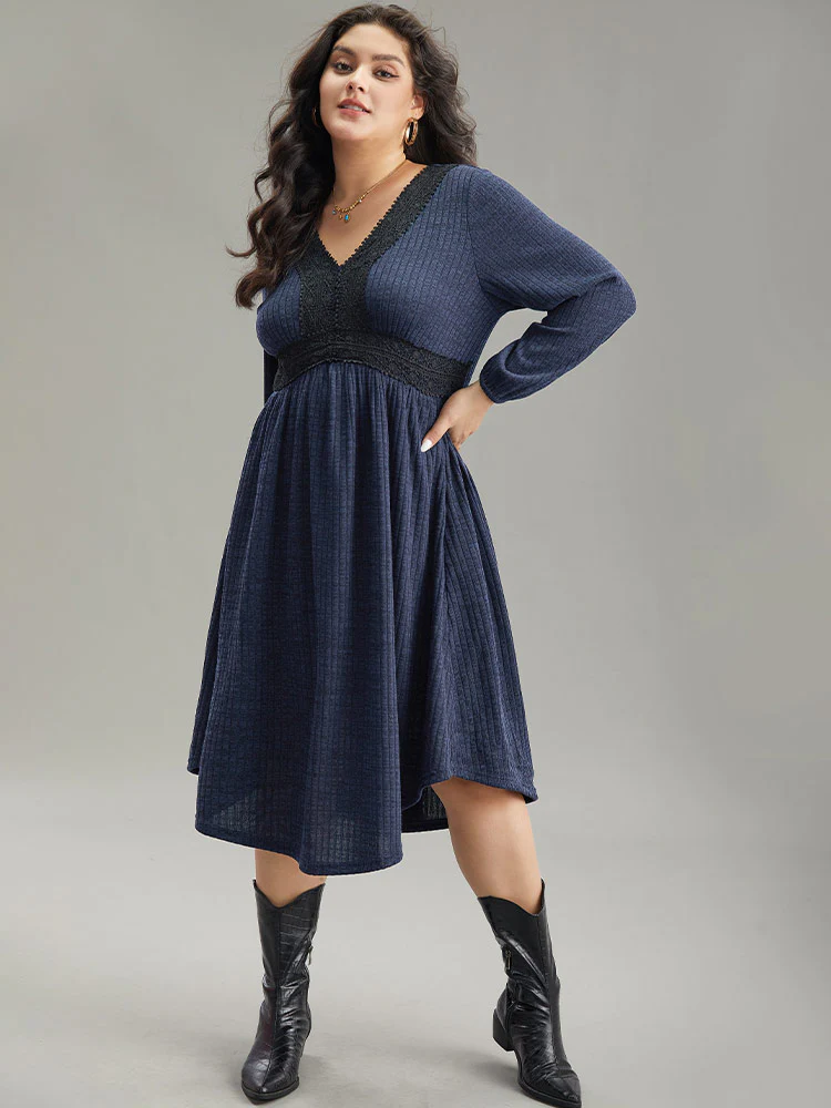 Rib Knit Lace Panel Contrast Pocket Dress - Image 5