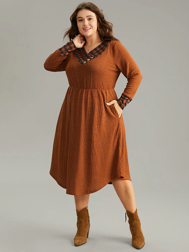 Rib Knit Patchwork Plaid Pocket Button Detail Dress - Image 3