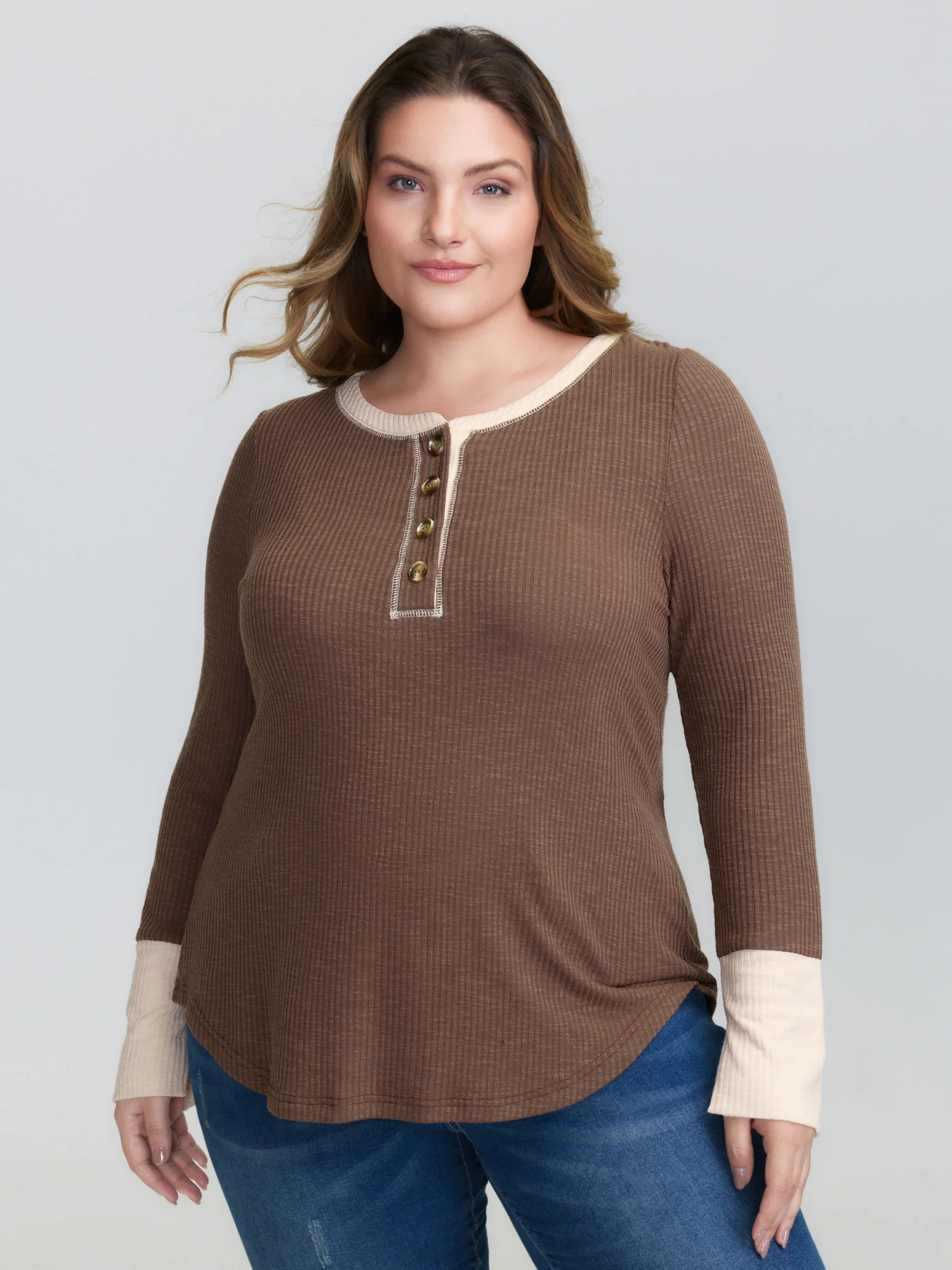 Ribbed Button Color Contrast T-Shirt