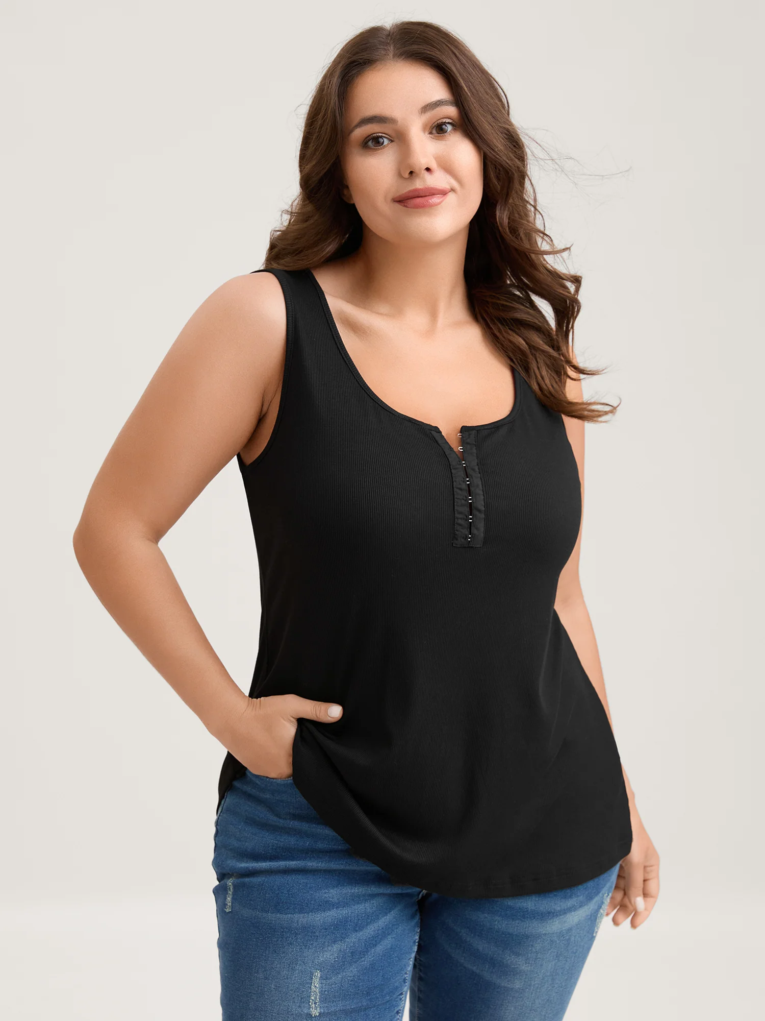 Supersoft Ribbed Clasp Neckline Fitted Tank Top