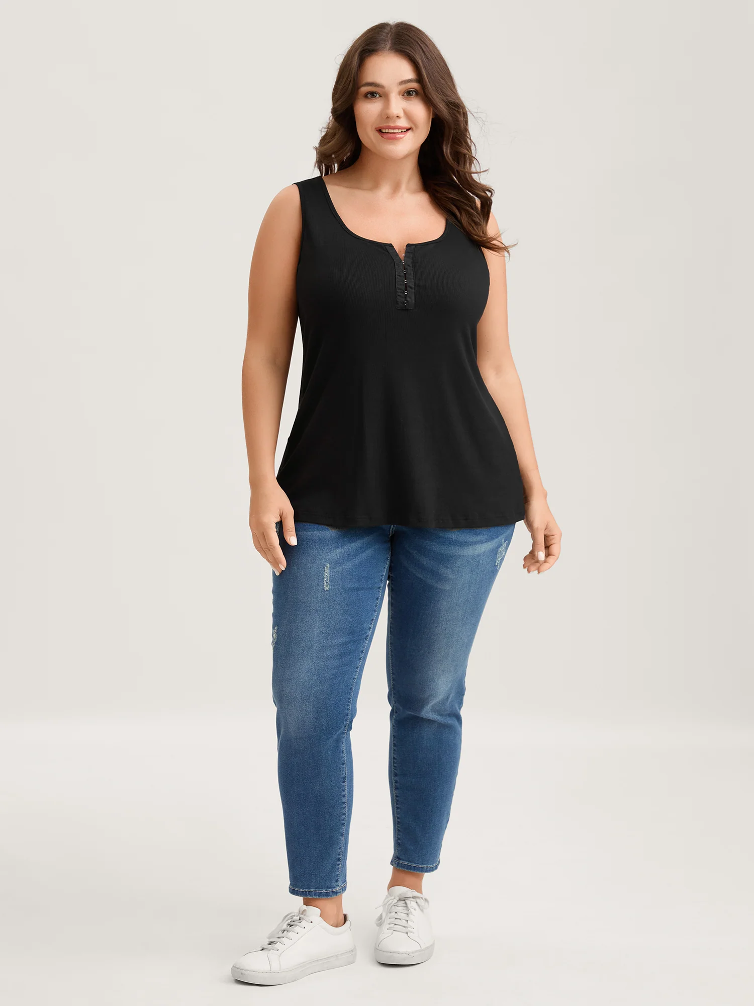 Supersoft Ribbed Clasp Neckline Fitted Tank Top - Image 3