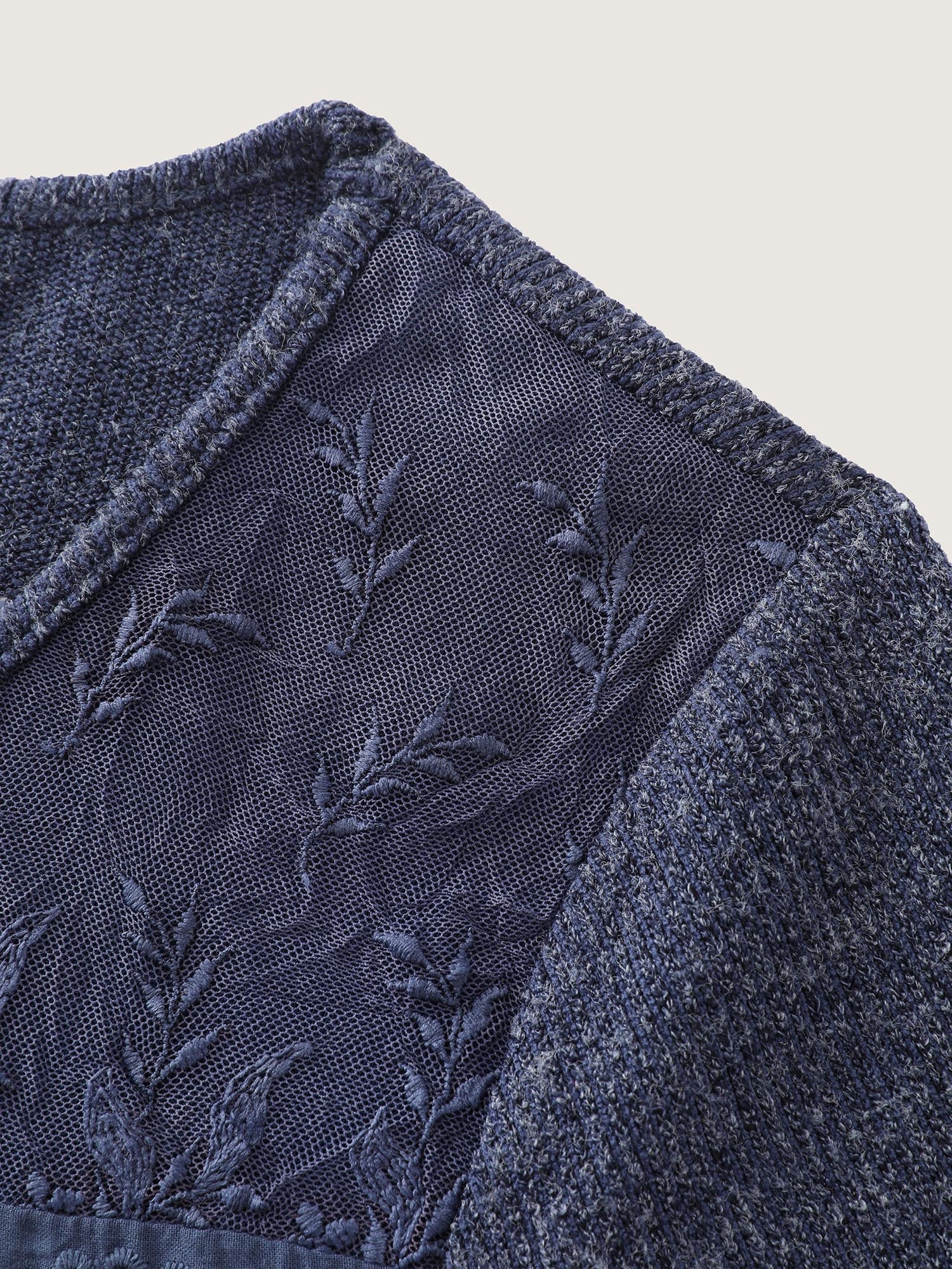 Ribbed Lace Trim Button Detail T-Shirt - Image 6