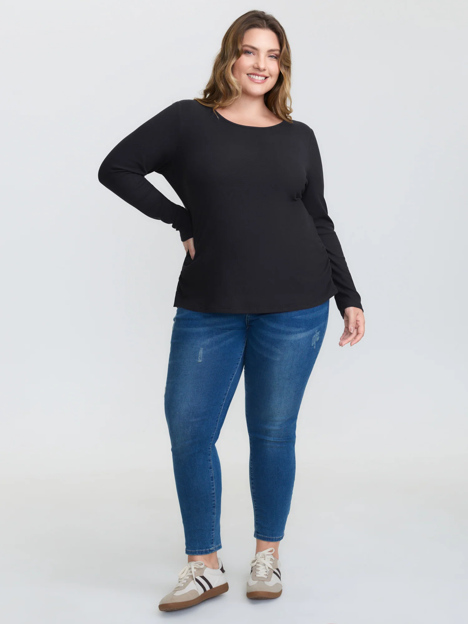 Ribbed Round Neck Cozy T-Shirt - Image 2