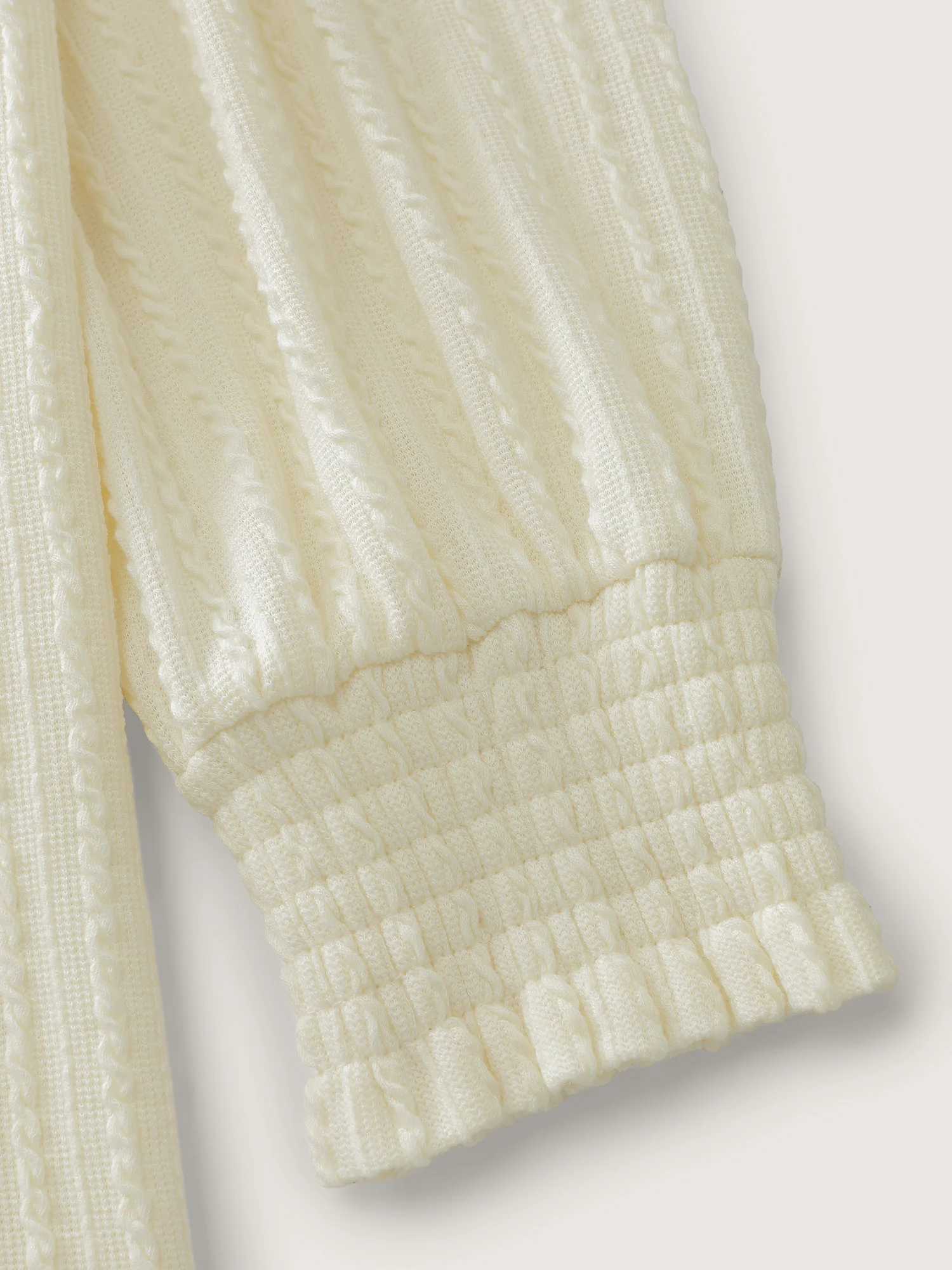 Ribbed Shirred Fitted T-Shirt - Image 5