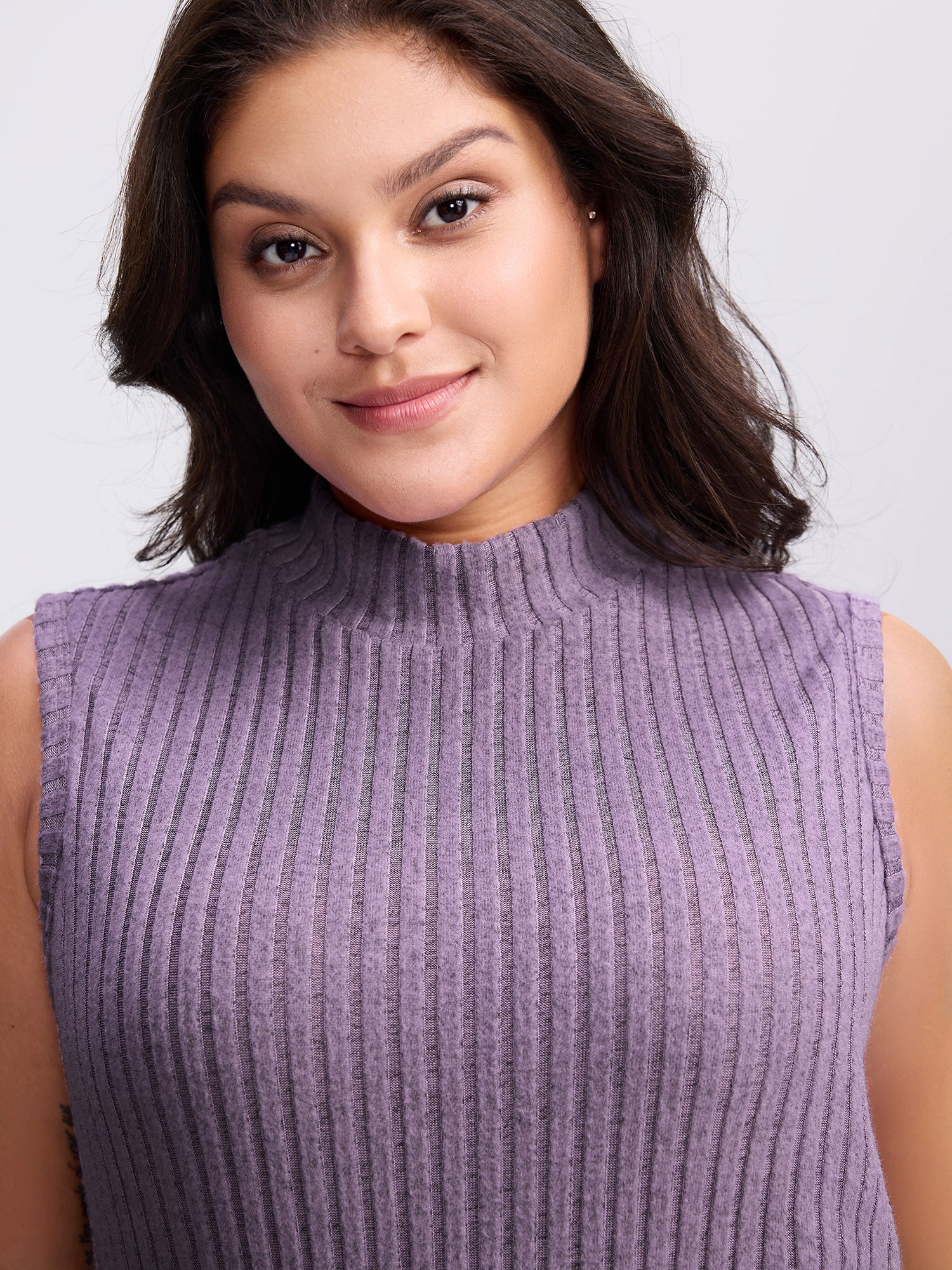 Ribbed Stretchy Mockneck Tank Top - Image 4