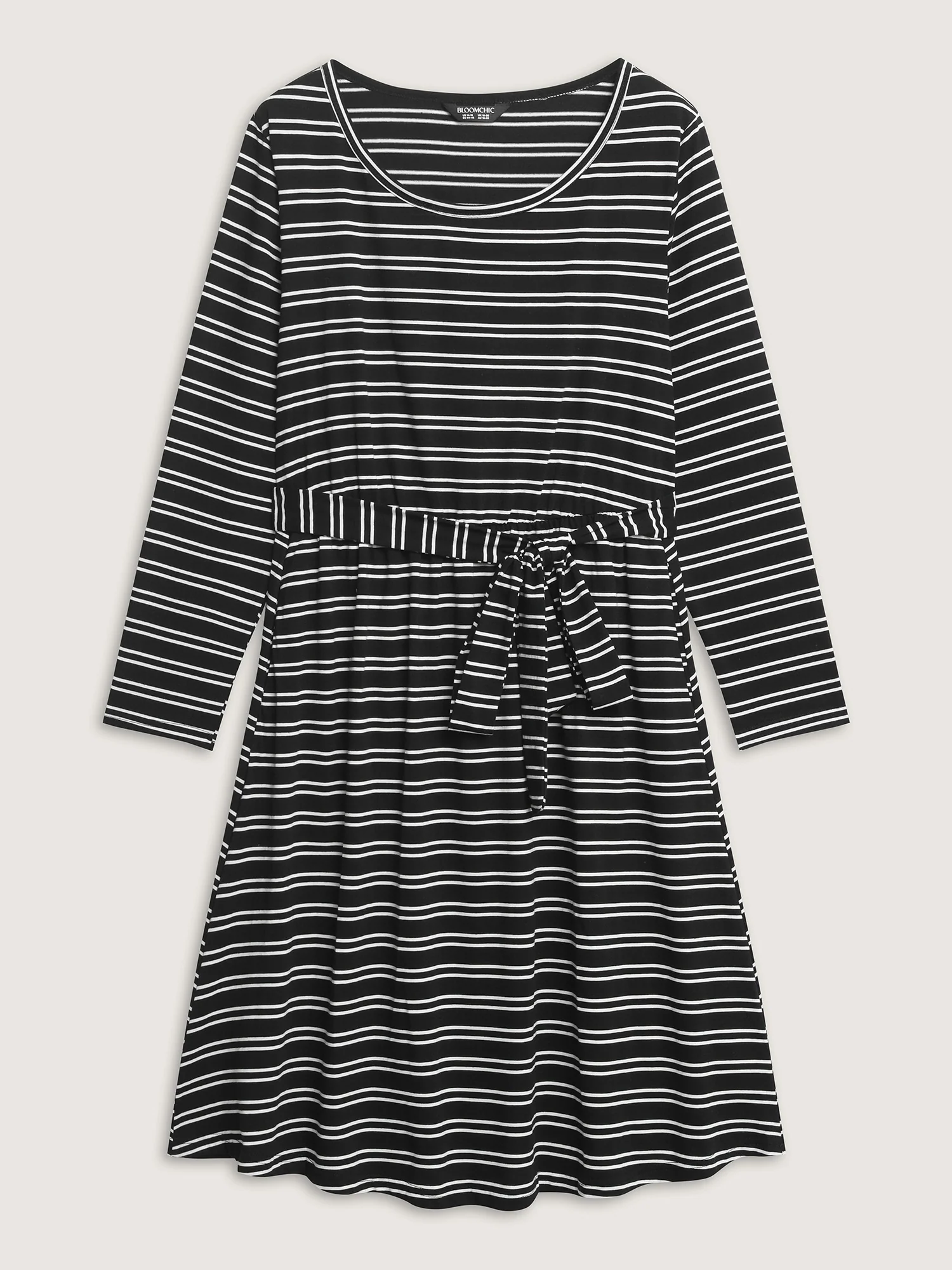 Ribbed Striped Pockets Belted Midi Dress - Image 8