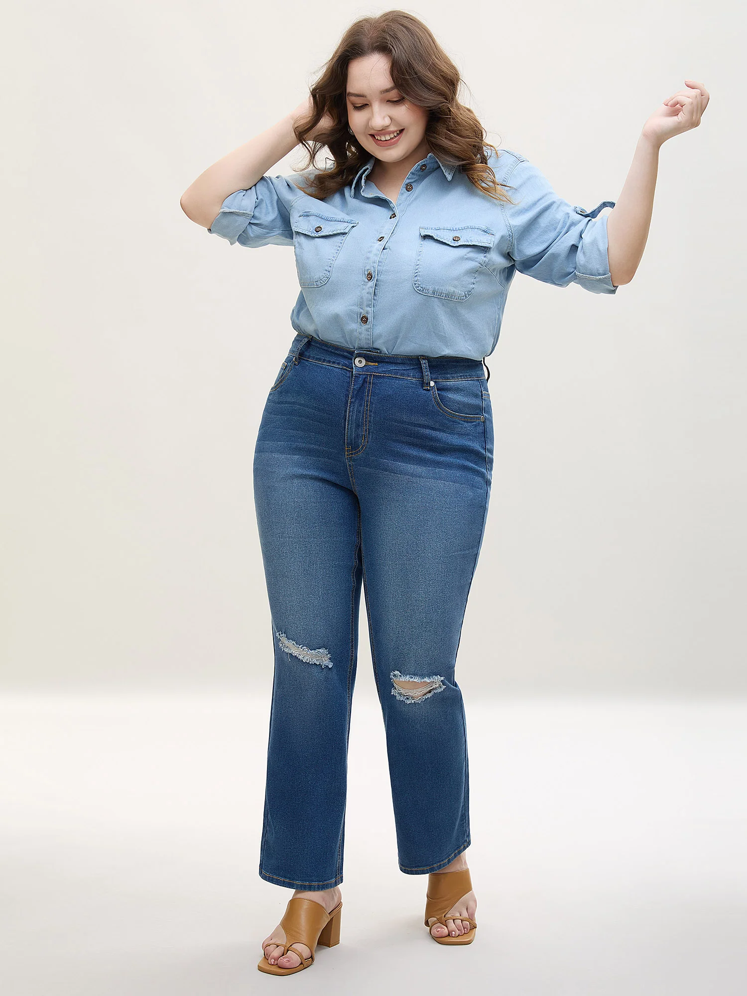 Ripped Mid-Rise Straight-Leg Jeans - Image 2