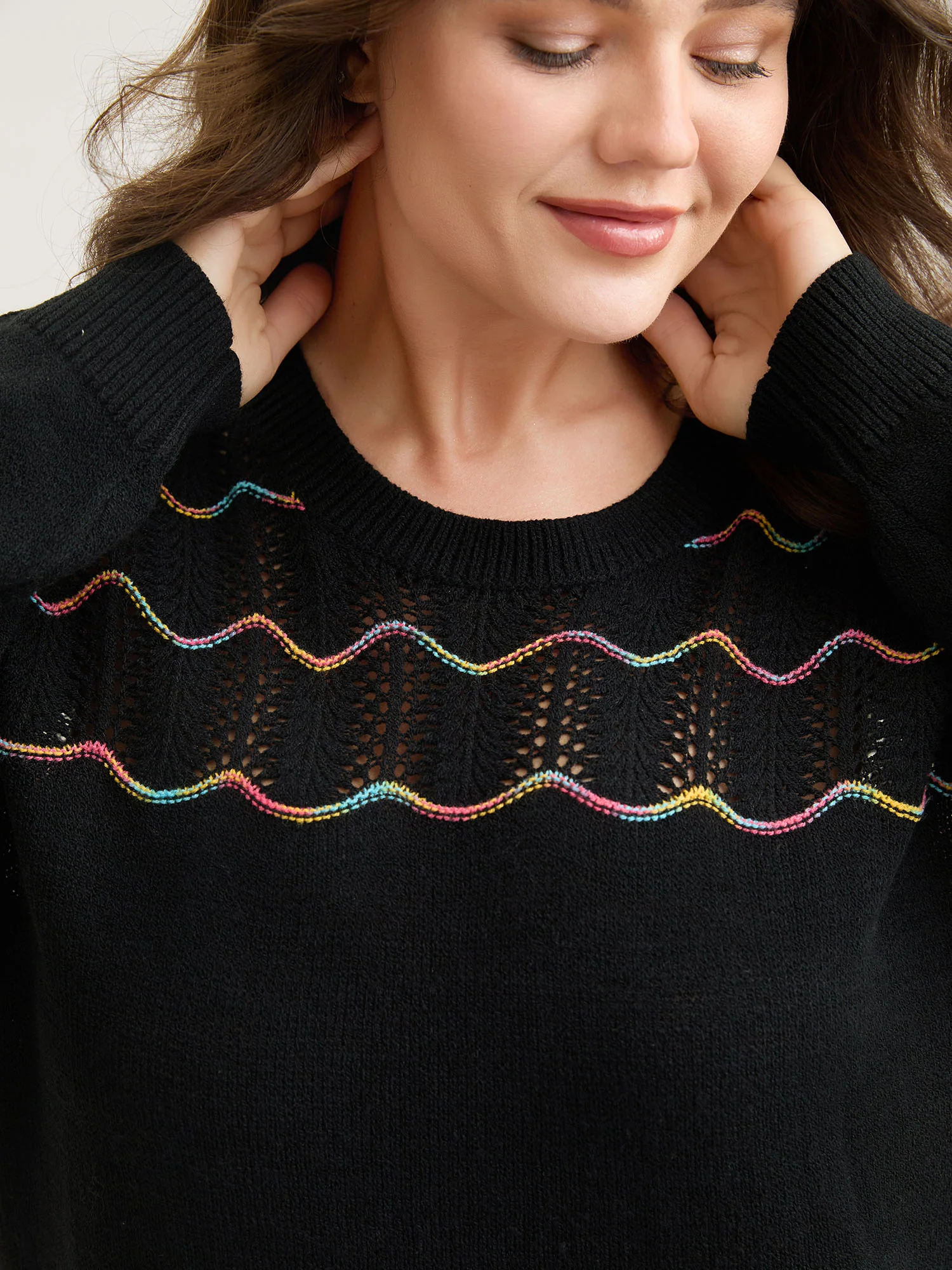 Ripple Textured Sheer Neck Backless Pullover - Image 3