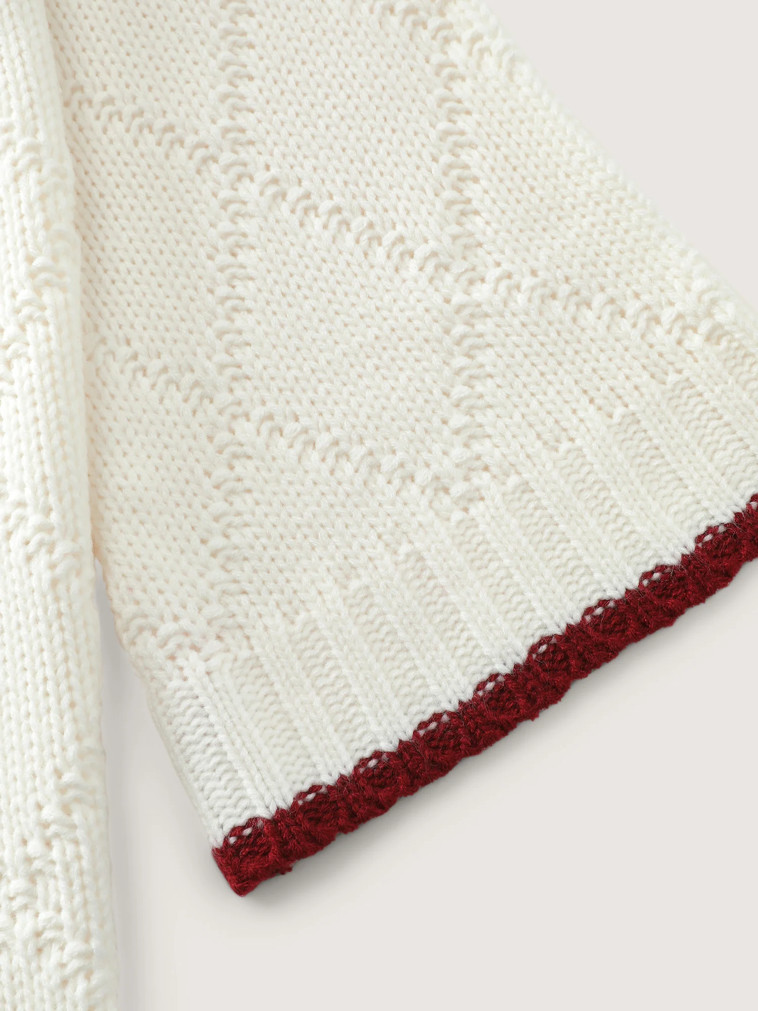 Romantic Fish Pattern Jacquard Textured Pullover - Image 7
