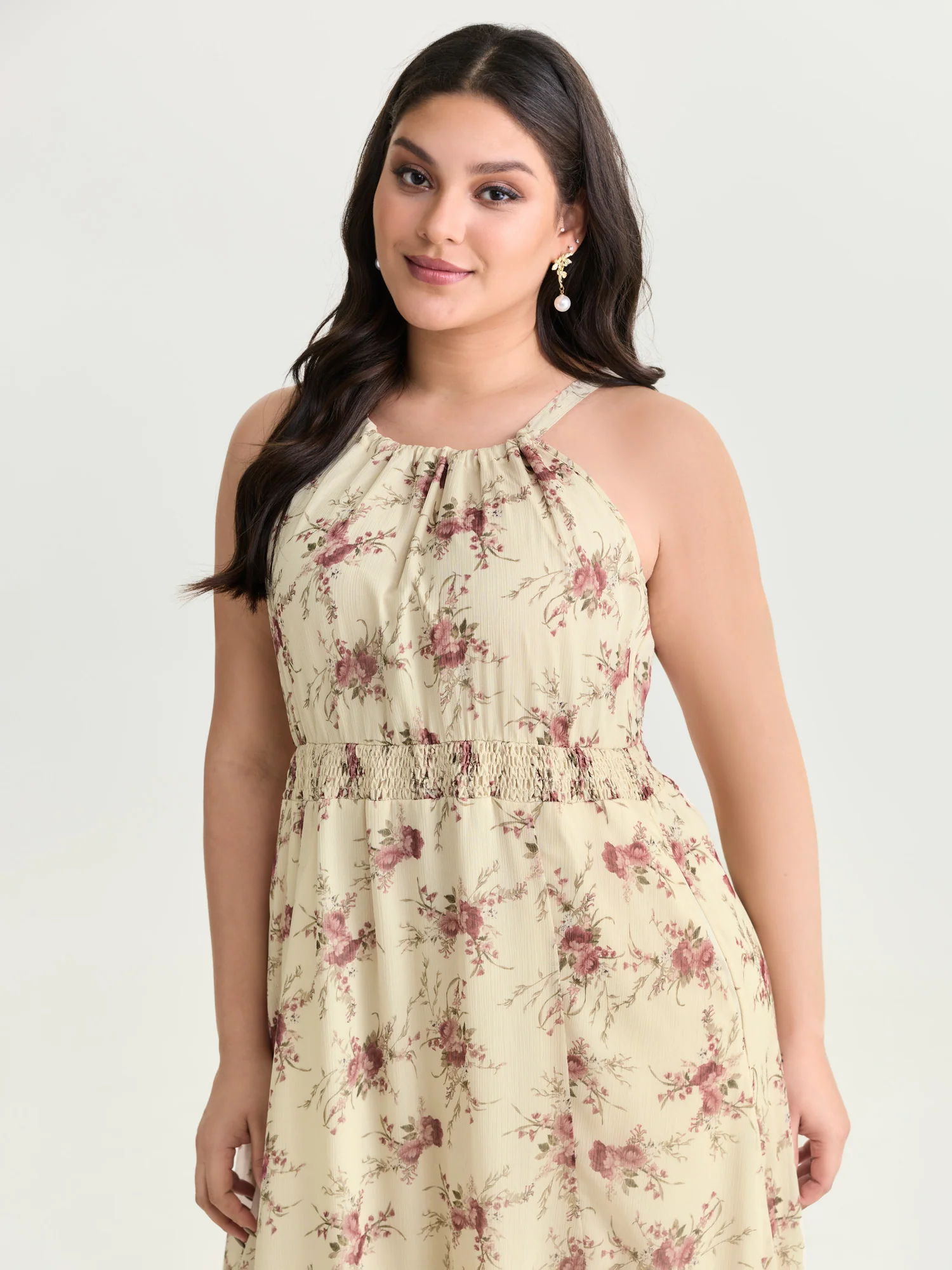 Romantic Floral Print Halter Neckline Maxi Dress - Image 2