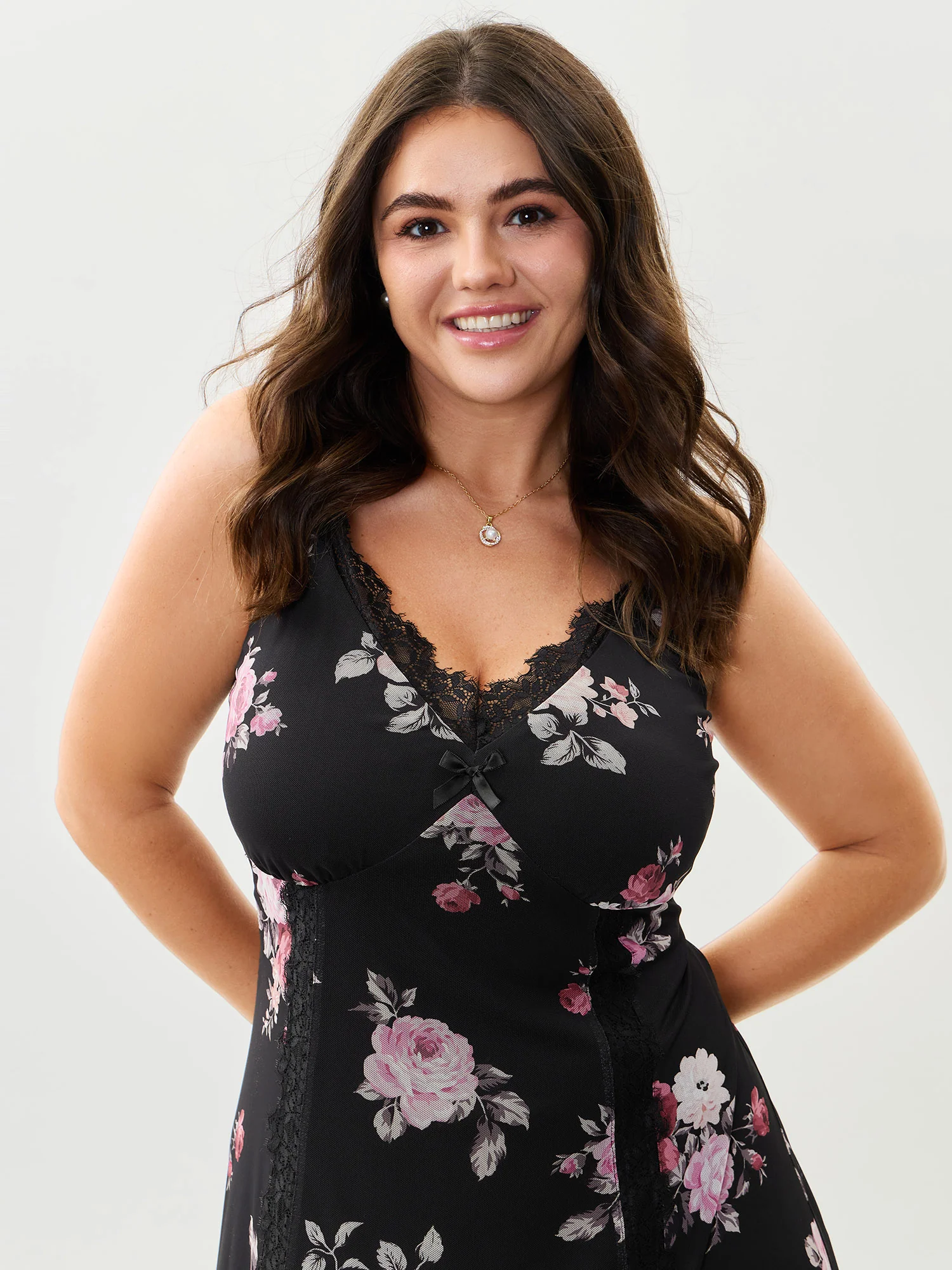 Floral Romance Print Sheer Slit Nightgown - Image 3