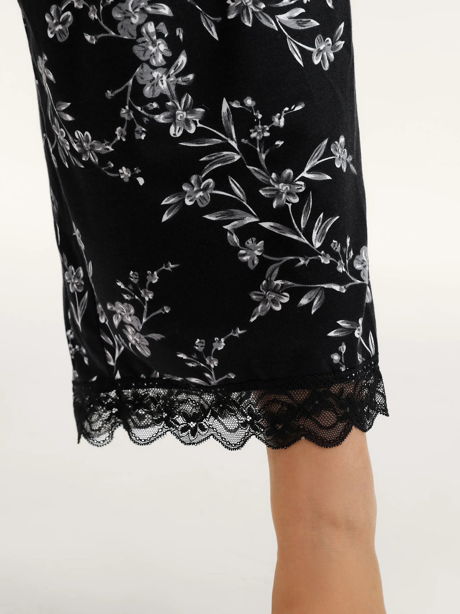 Romantic Floral Print Lace Lounge Bottoms - Image 5