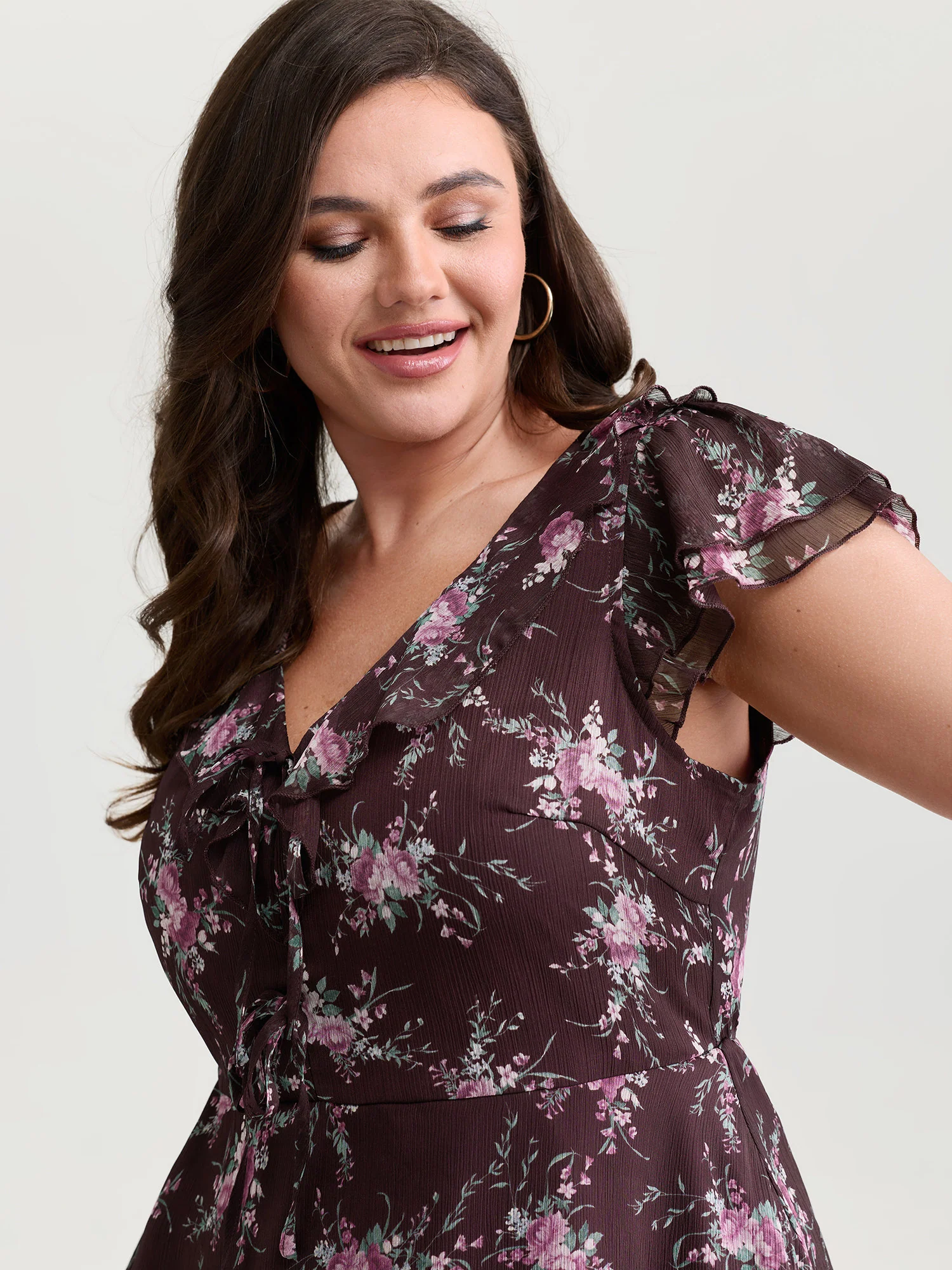 Romantic Floral Print Layered Ruffled Sleeve Blouse - Image 3