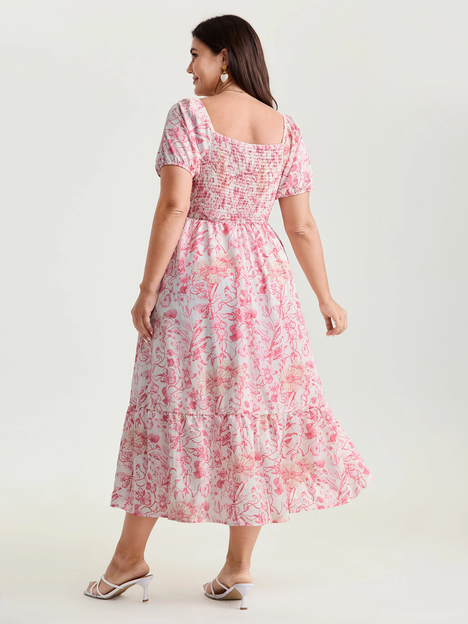 Romantic Floral Ruched Bodice Stretchy Waist Midi Dress - Image 4