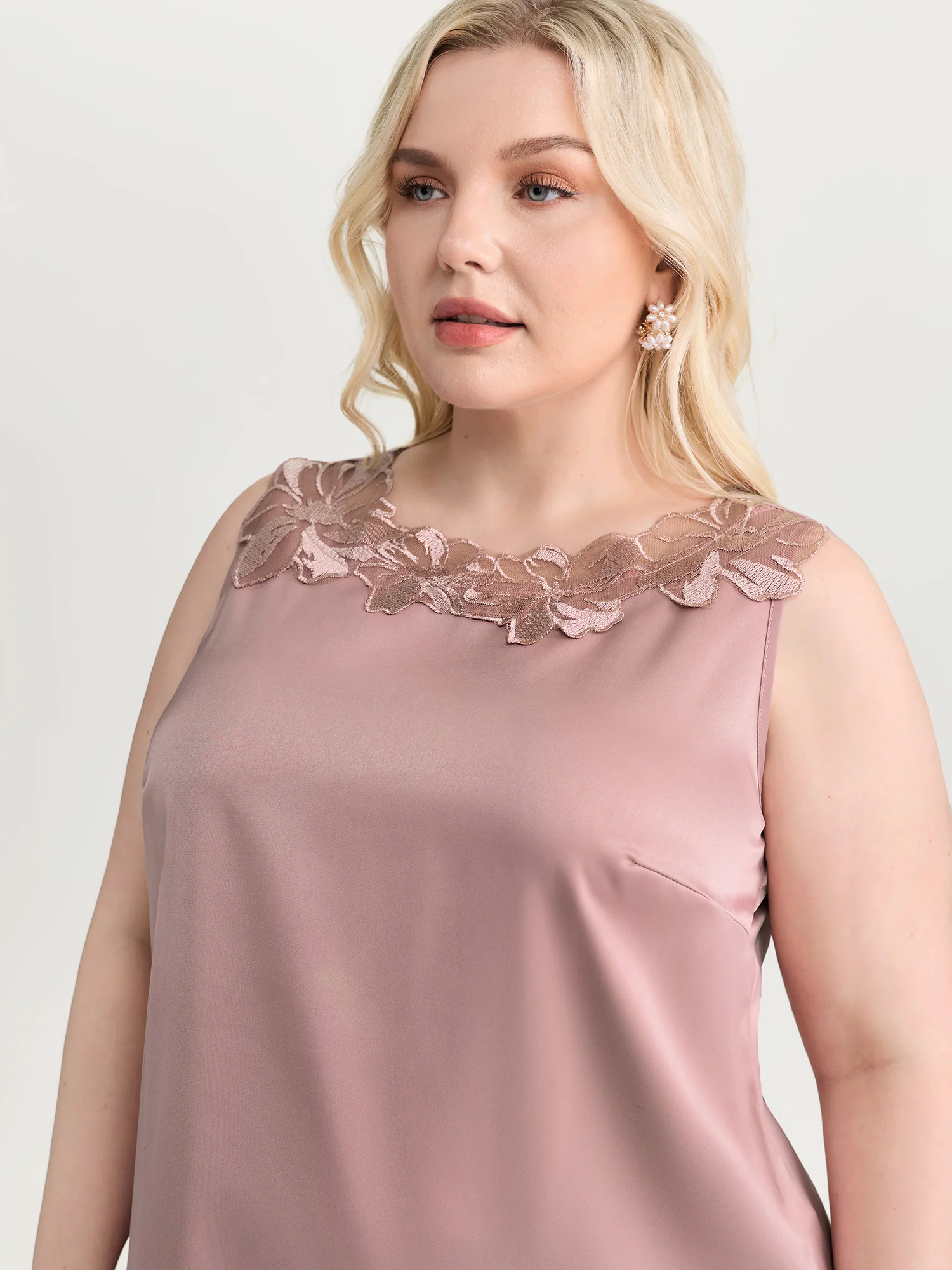 Romantic Satin Lace Neckline Blouse - Image 2