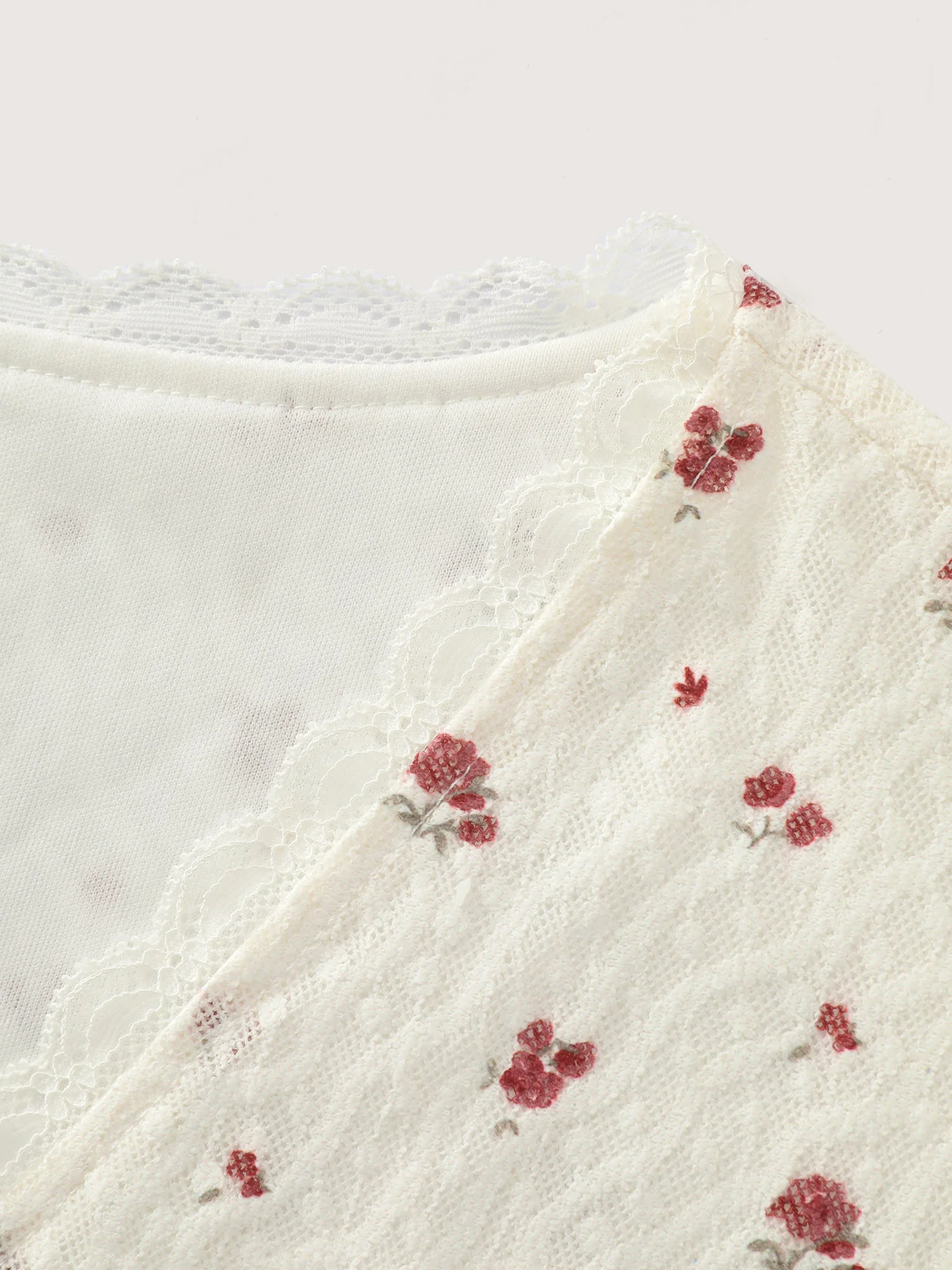 Rose Print V-Neck Knit Top - Image 7