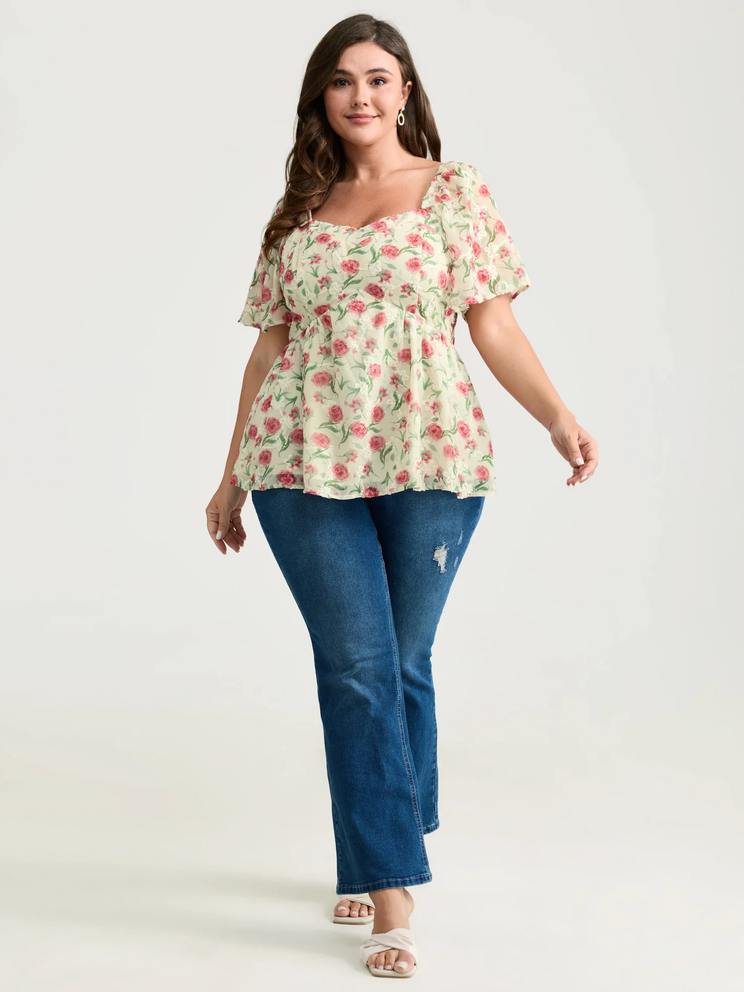 Rosy Floral Print Sweetheart Neckline Shirred Blouse - Image 3