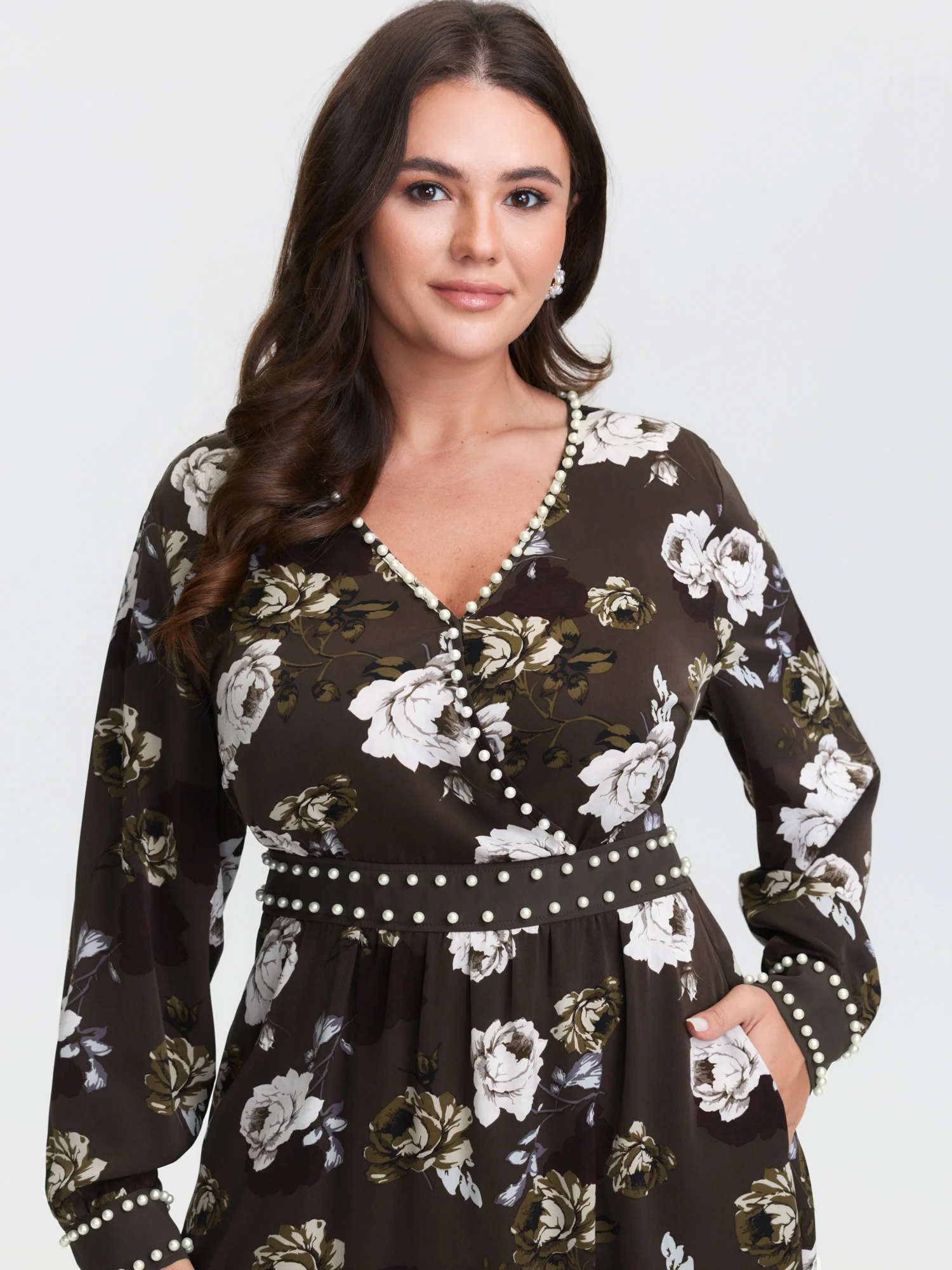Rosy Print Pearl Detail Cinched-Waist Midi Dress - Image 2