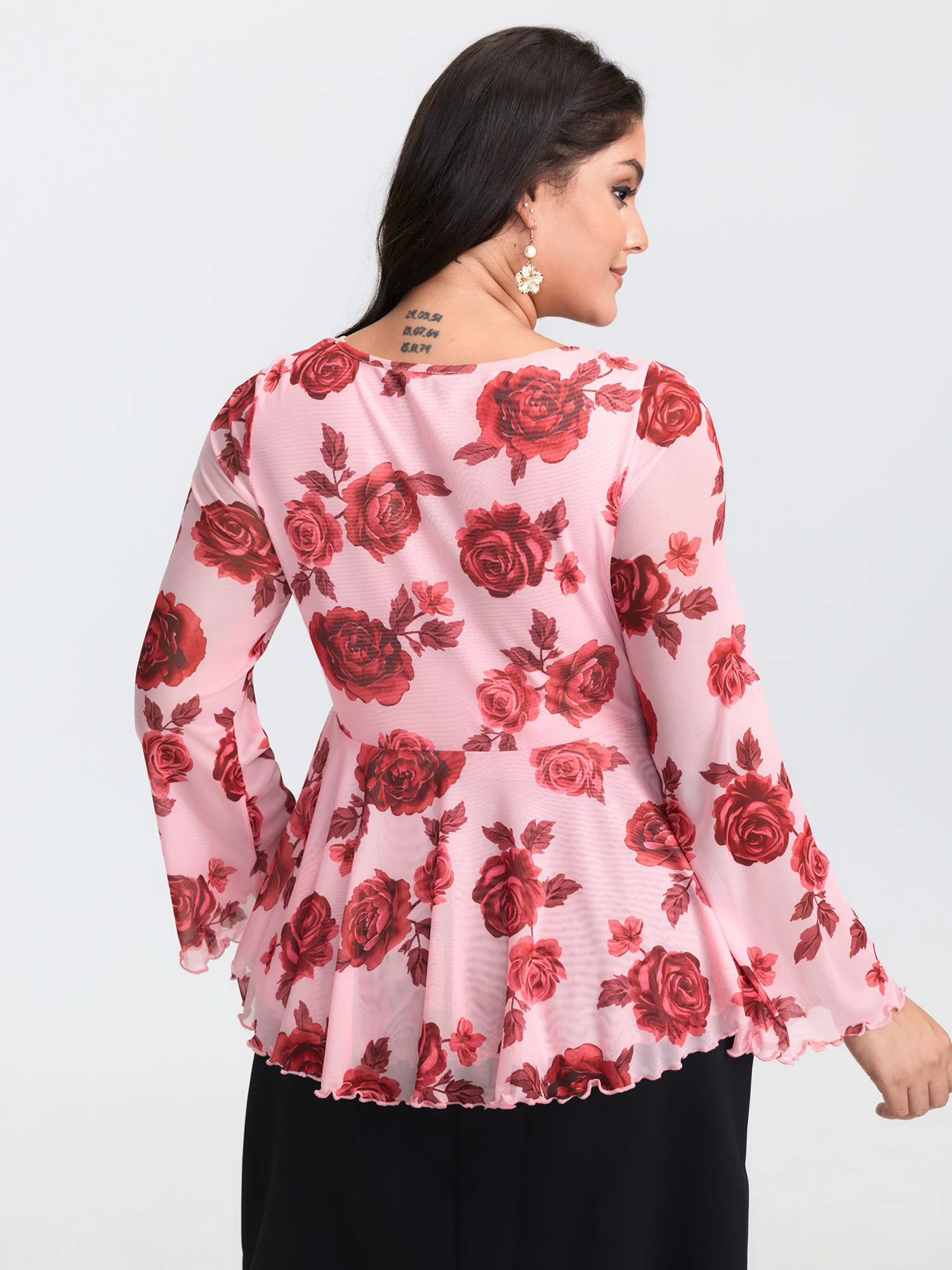 Rosy Romance Sweetheart Neckline Stretchy Blouse - Image 4