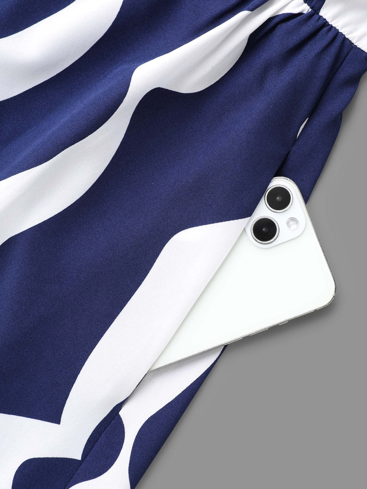 Round Neck Color Contrast Frill Trim Dress - Image 7