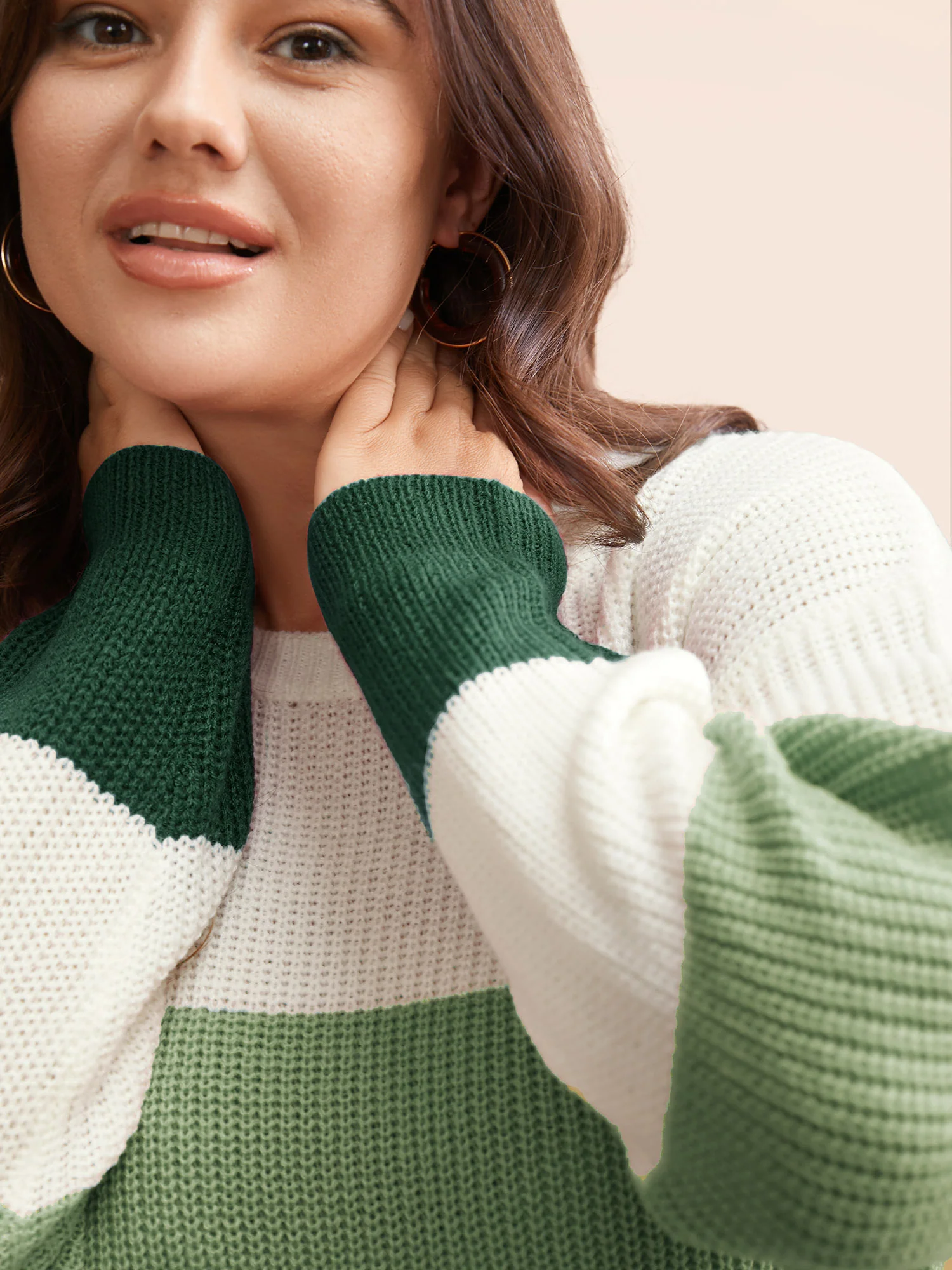 Round Neck Colorblock Contrast Pullover - Image 4