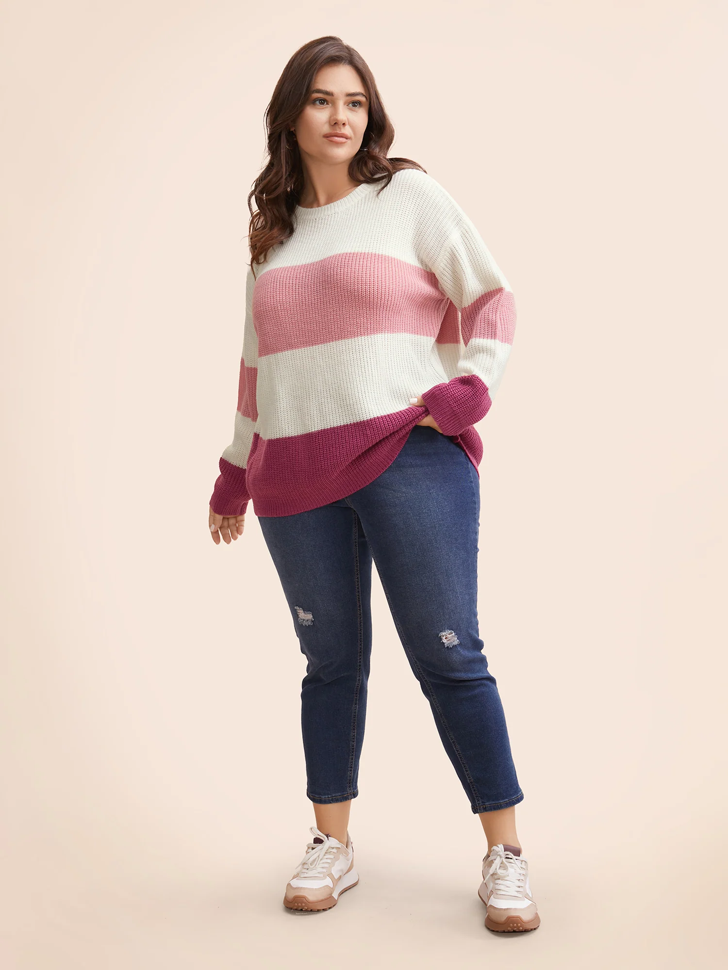 Round Neck Colorblock Contrast Pullover - Image 8