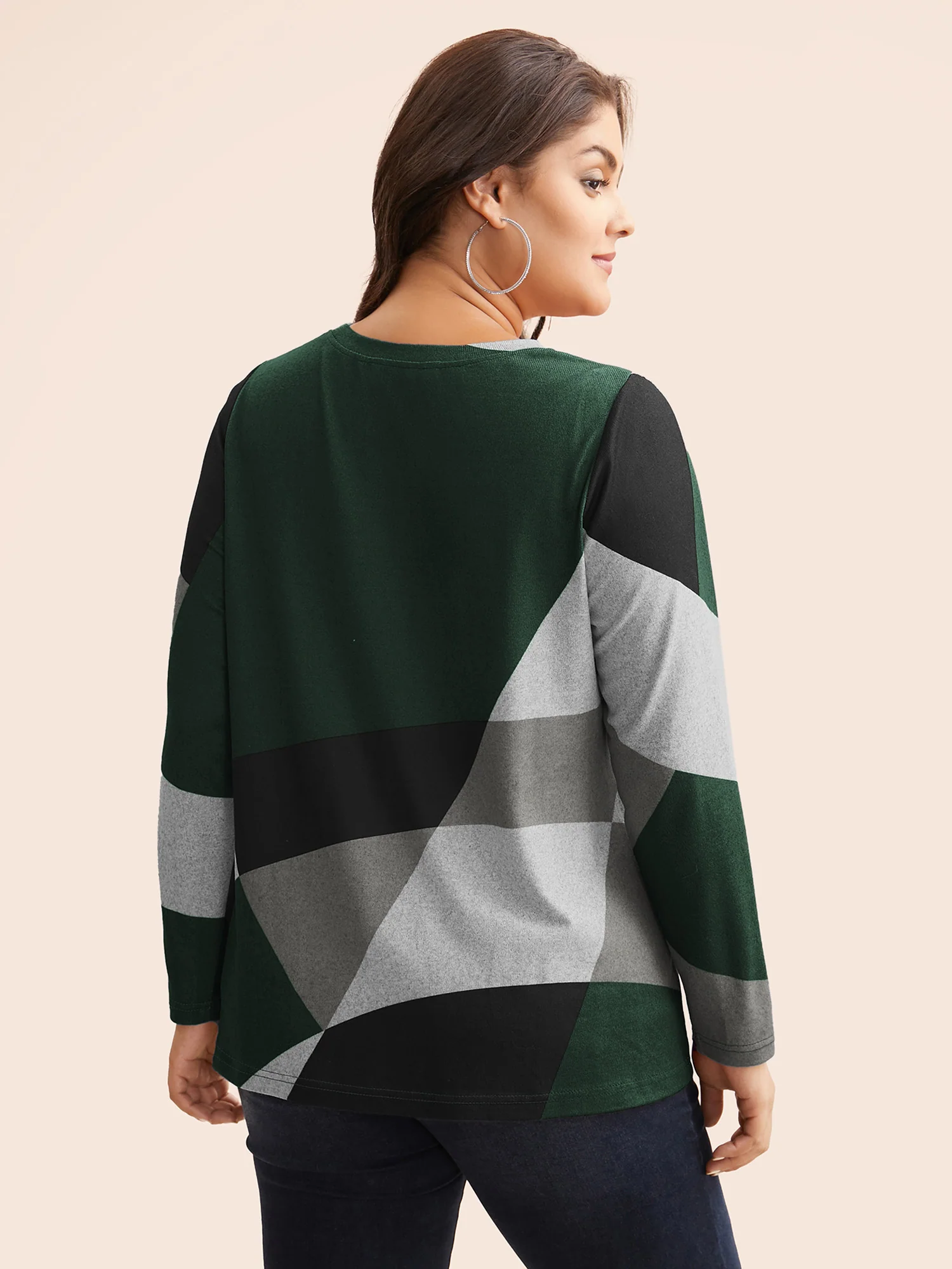 Round Neck Colorblock Contrast T-shirt - Image 19