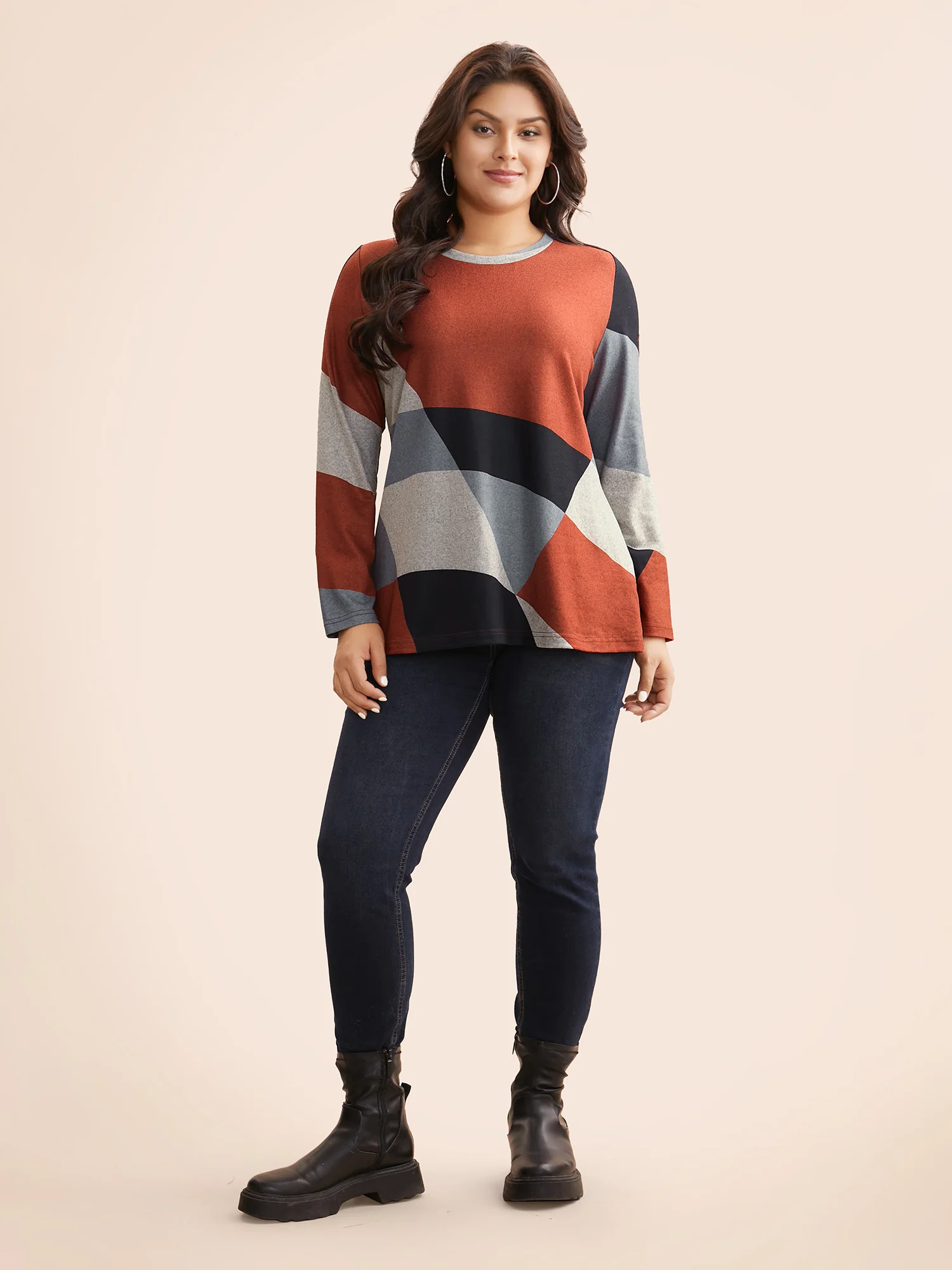 Round Neck Colorblock Contrast T-shirt - Image 25