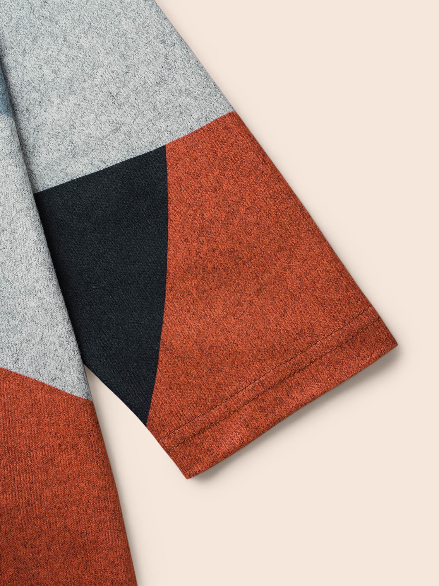 Round Neck Colorblock Contrast T-shirt - Image 26