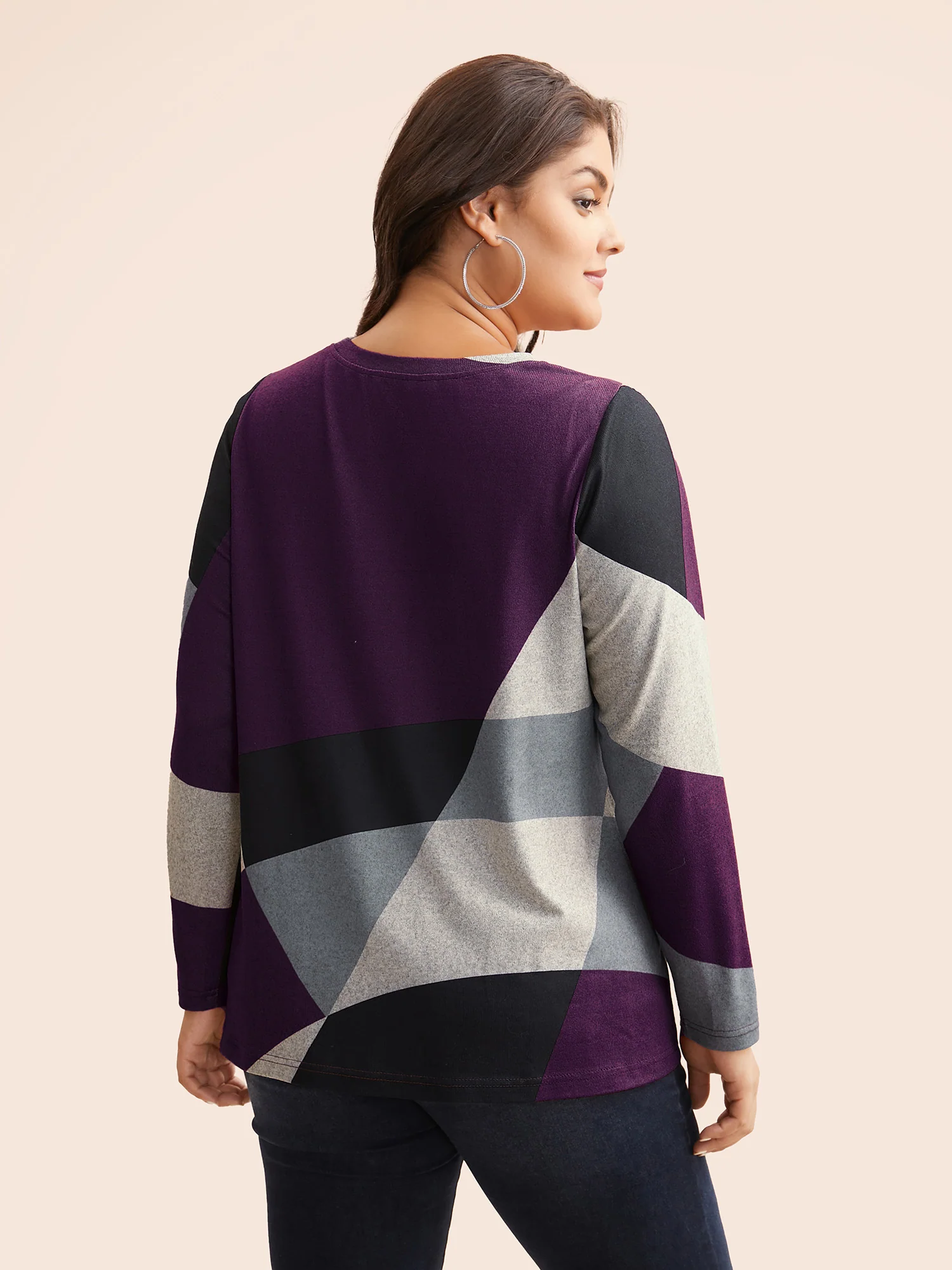 Round Neck Colorblock Contrast T-shirt - Image 3