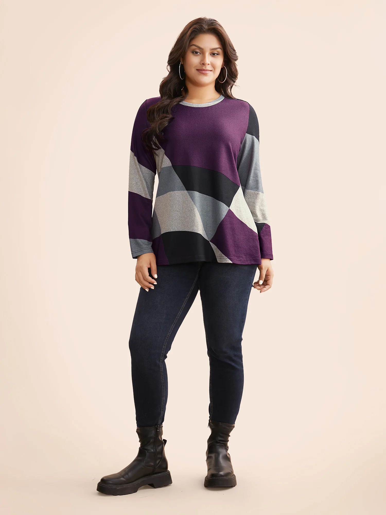 Round Neck Colorblock Contrast T-shirt - Image 4